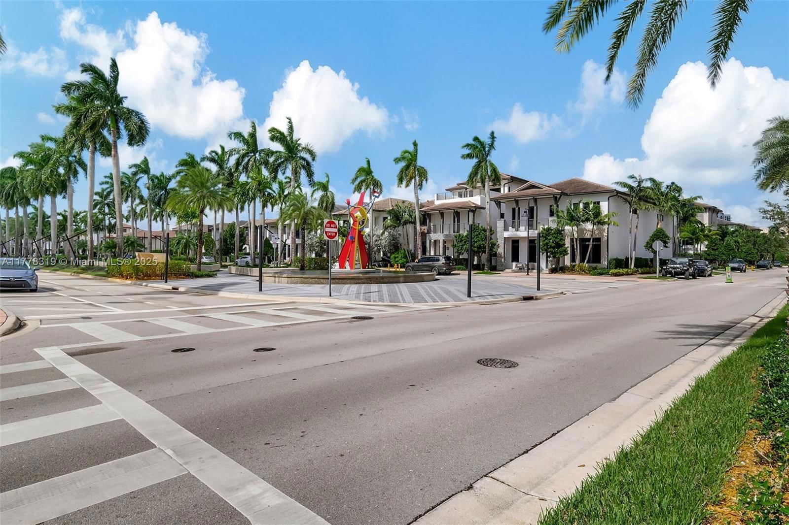 Real estate property located at 4740 84th Ct #32, Miami-dade, Urbana At The Residences, Doral, FL