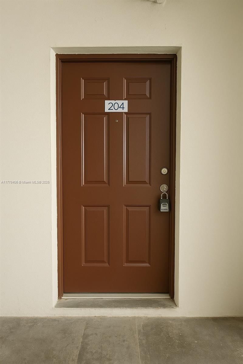 Real estate property located at 15221 6th Ave A204, Miami-dade, Ola Condo, Miami, FL