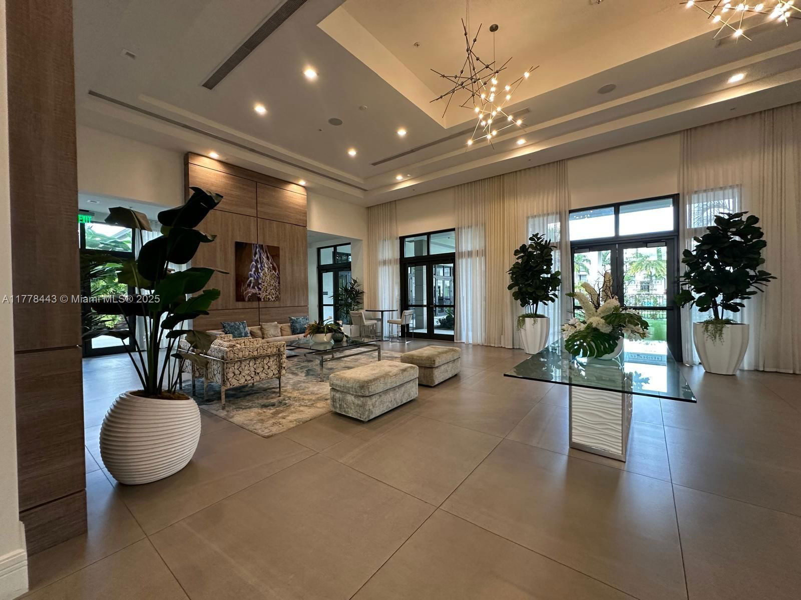 Real estate property located at 8301 41st St B-204, Miami-dade, Urbana At The Residences, Doral, FL