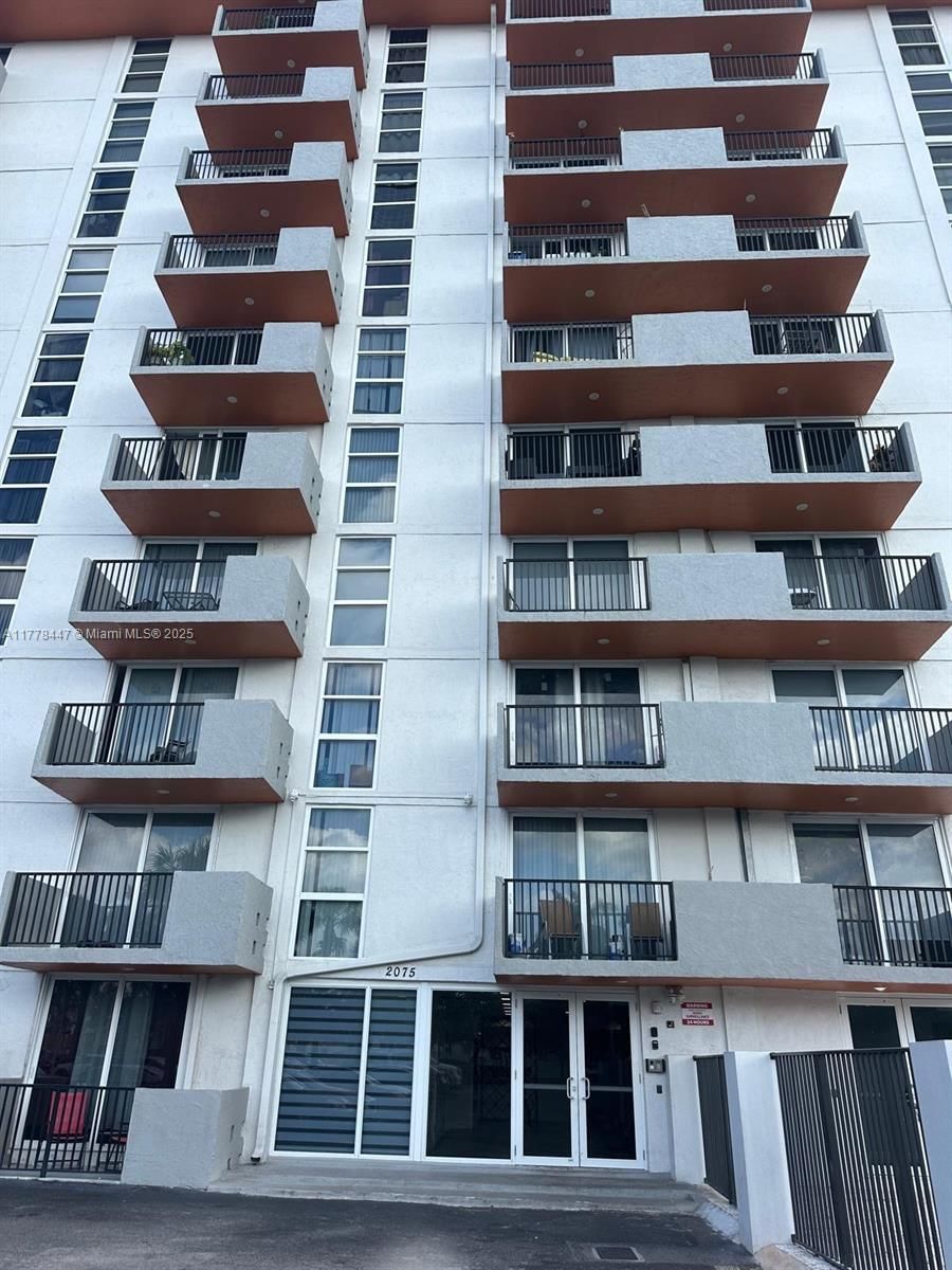 Real estate property located at 2075 164th St #114, Miami-dade, Inland Towers Condo, North Miami Beach, FL