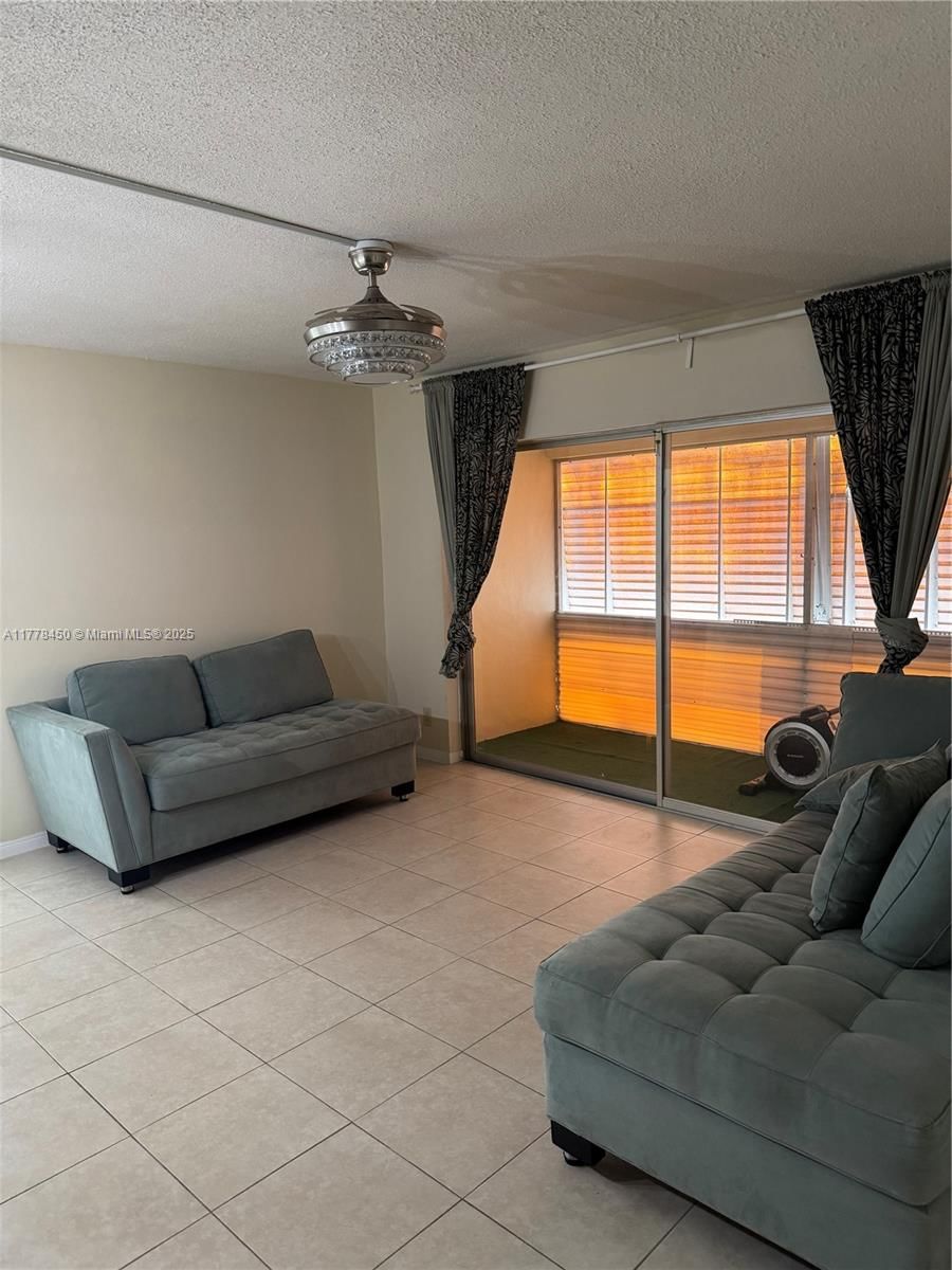 Real estate property located at 1631 46th Ave #119, Broward, Edgewood Greens Condo, Lauderhill, FL