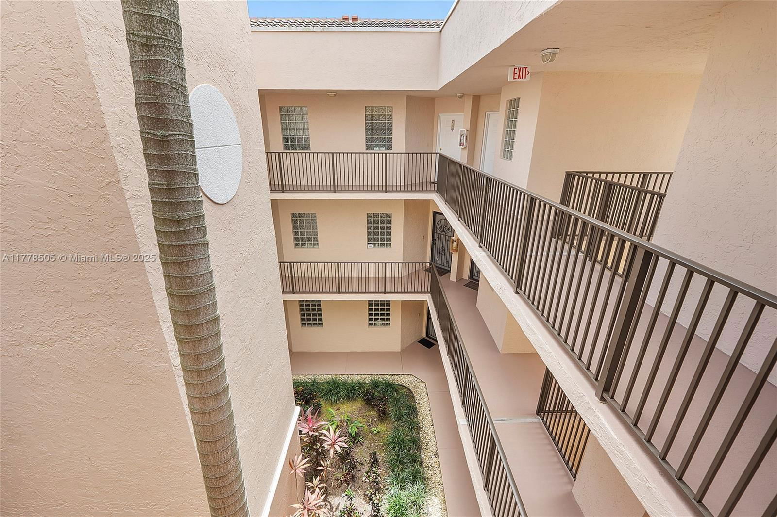 Real estate property located at 4101 Coral Tree Cir #313, Broward, Bayview Village A Condo, Coconut Creek, FL