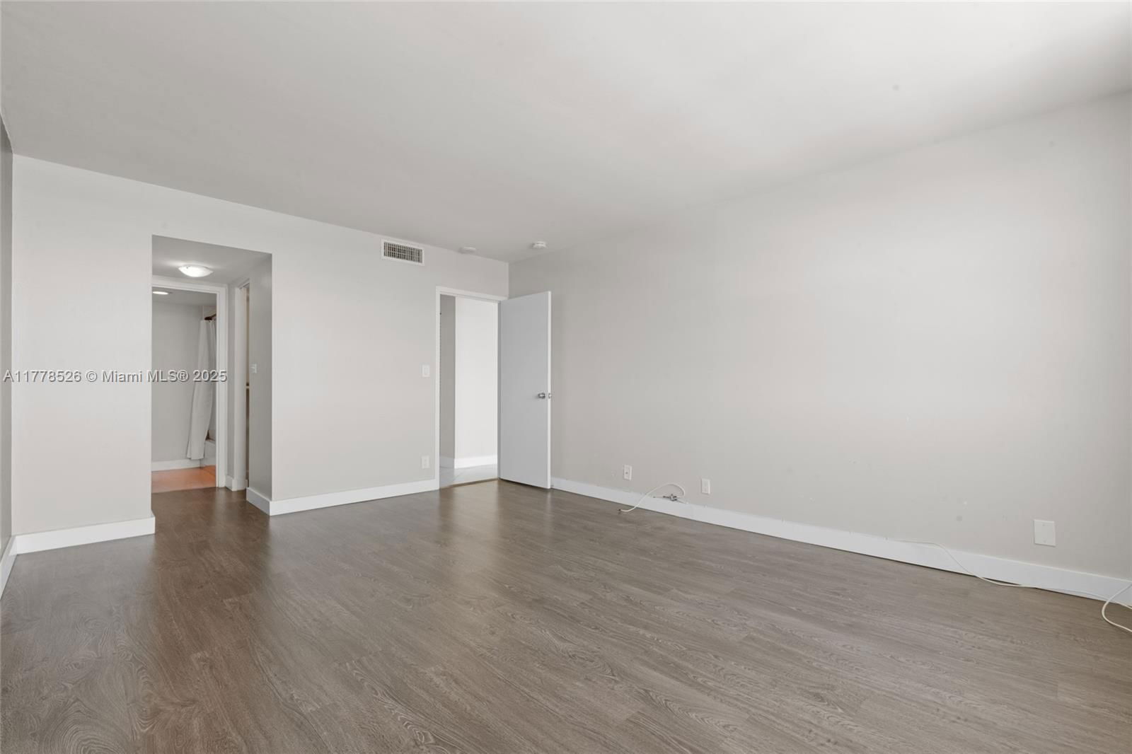 Real estate property located at 2100 Sans Souci Blvd A1509, Miami-dade, Bayview Towers Condo Sout, North Miami, FL