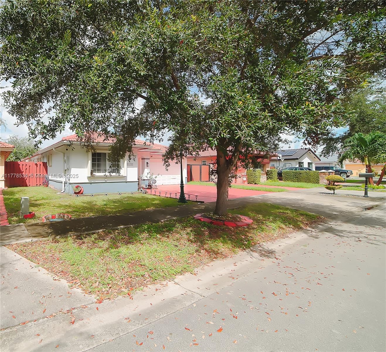 Real estate property located at 14426 88th Ave, Miami-dade, Serenity Point, Miami Lakes, FL