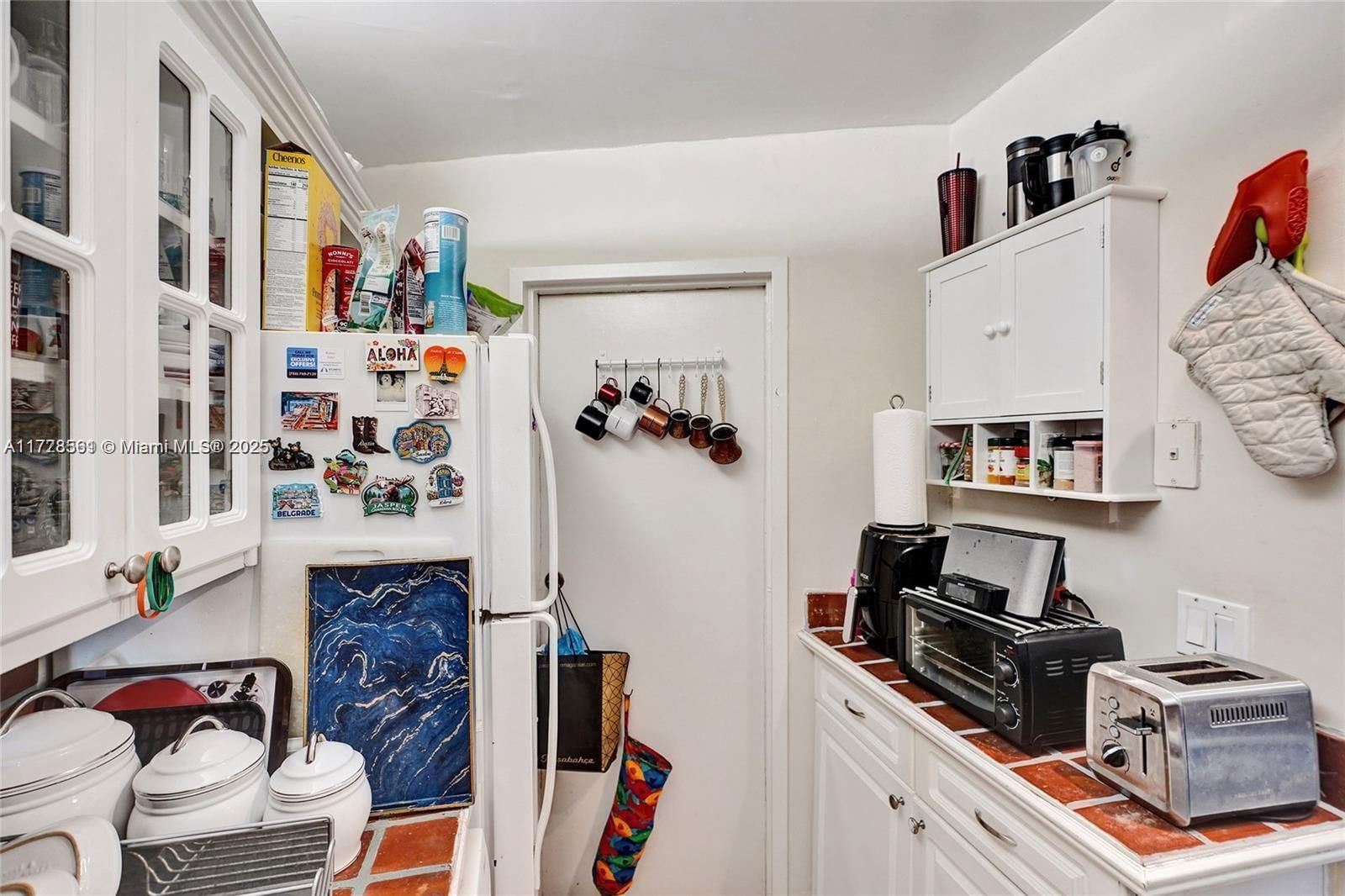 Real estate property located at 2899 Collins Ave #521, Miami-dade, Triton Tower Condo, Miami Beach, FL