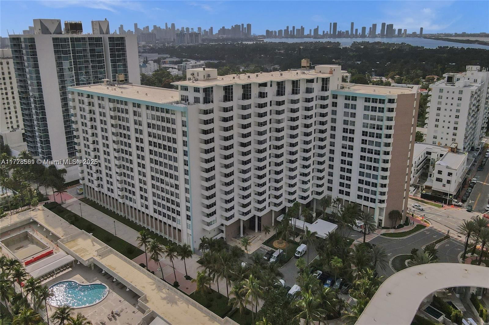 Real estate property located at 2899 Collins Ave #521, Miami-dade, Triton Tower Condo, Miami Beach, FL