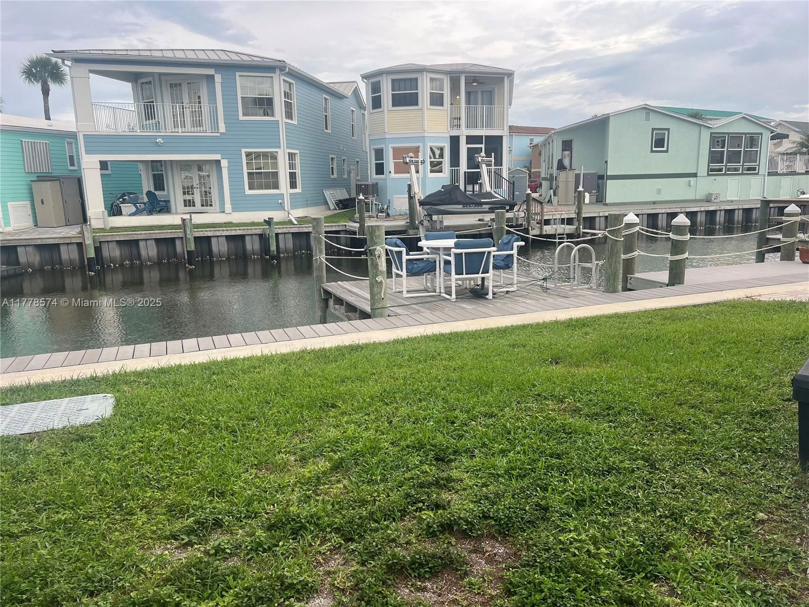 Real estate property located at 2064 Nettles Blvd, St Lucie, Outdoor Resorts At Nettle, Jensen Beach, FL