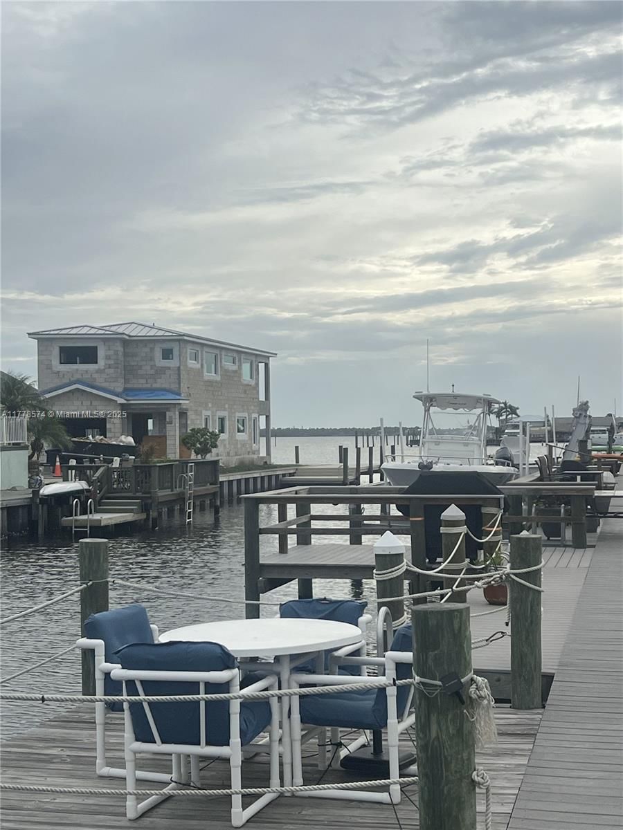 Real estate property located at 2064 Nettles Blvd, St Lucie, Outdoor Resorts At Nettle, Jensen Beach, FL