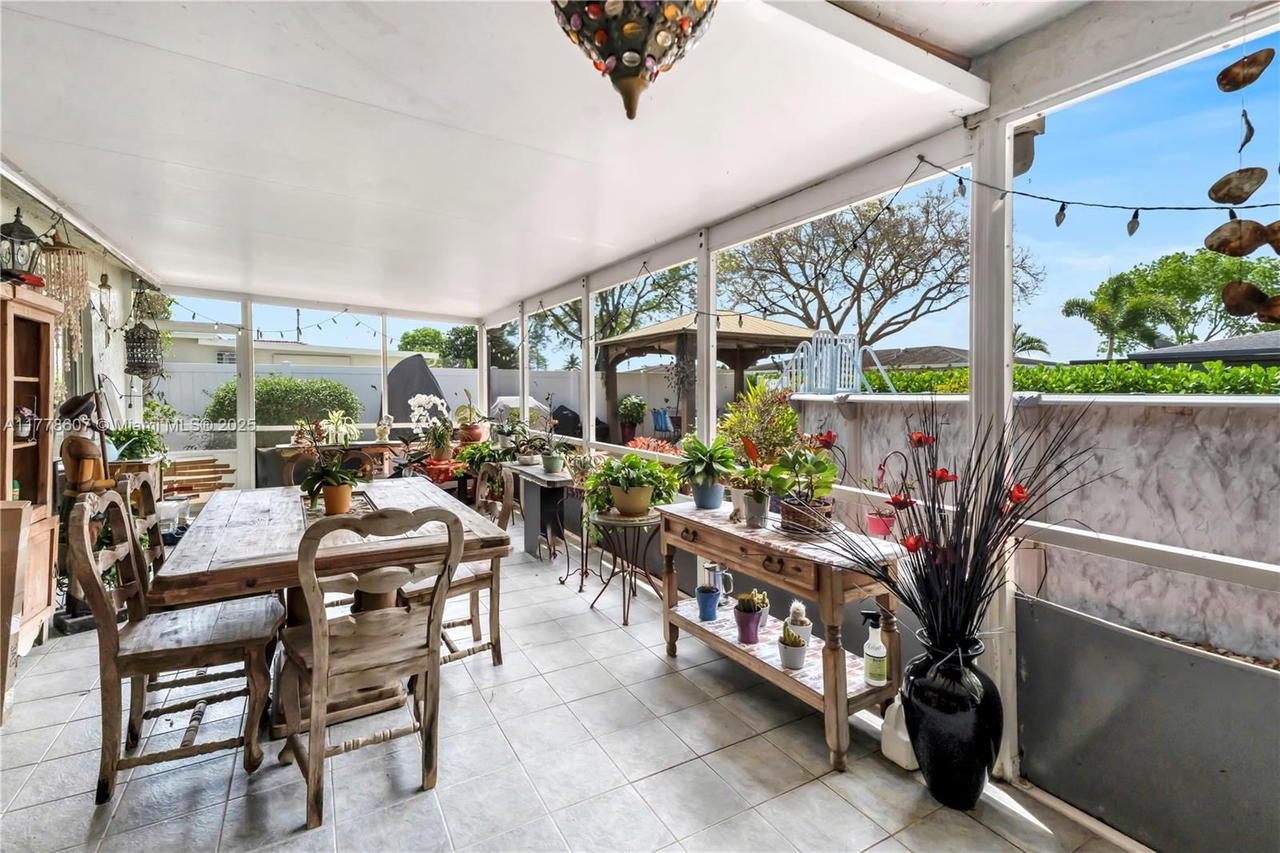 Real estate property located at 22483 Labrador St, Palm Beach, Holiday City At Boca Rato, Boca Raton, FL