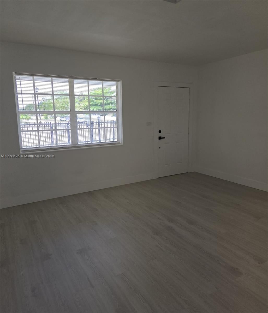 Real estate property located at 3242 87th Ter, Miami-dade, Broadmoor Manor, Miami, FL