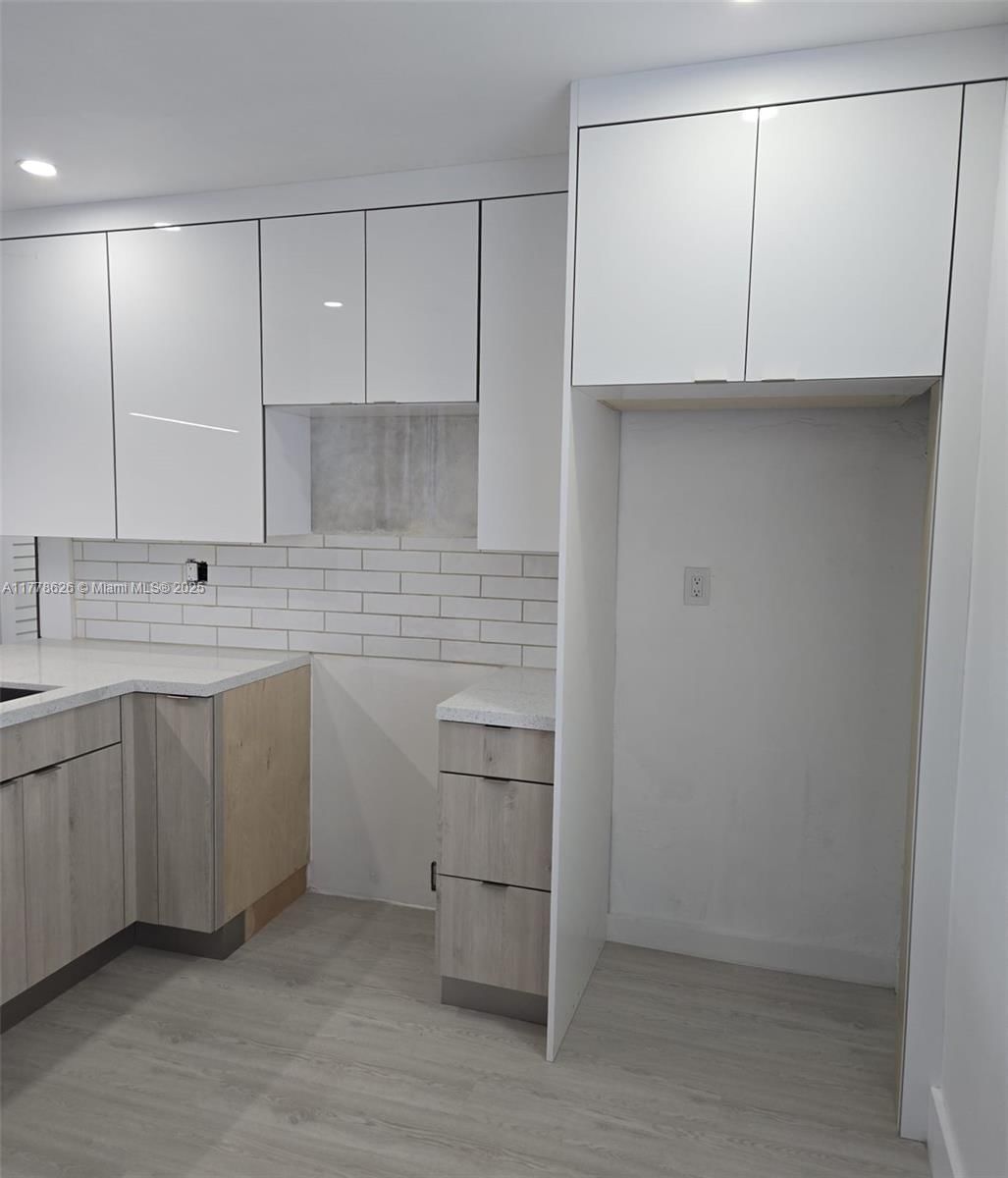 Real estate property located at 3242 87th Ter, Miami-dade, Broadmoor Manor, Miami, FL