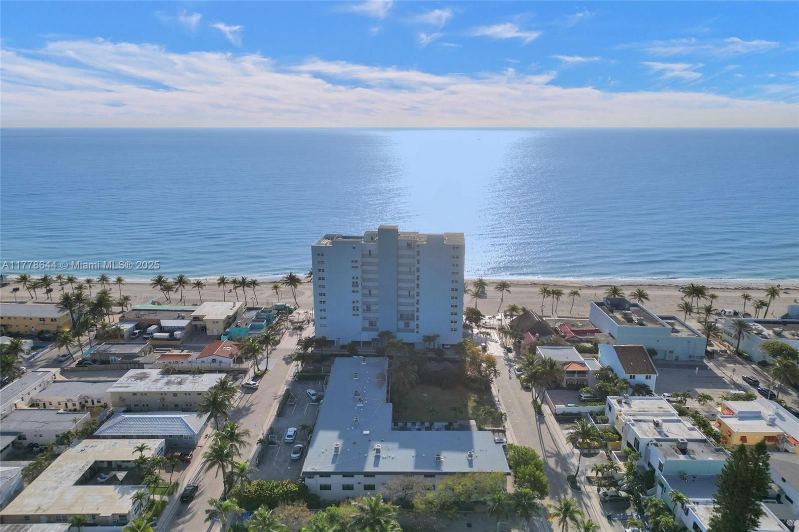 Real estate property located at 322 Taylor St #1D, Broward, President Co-op, Hollywood, FL