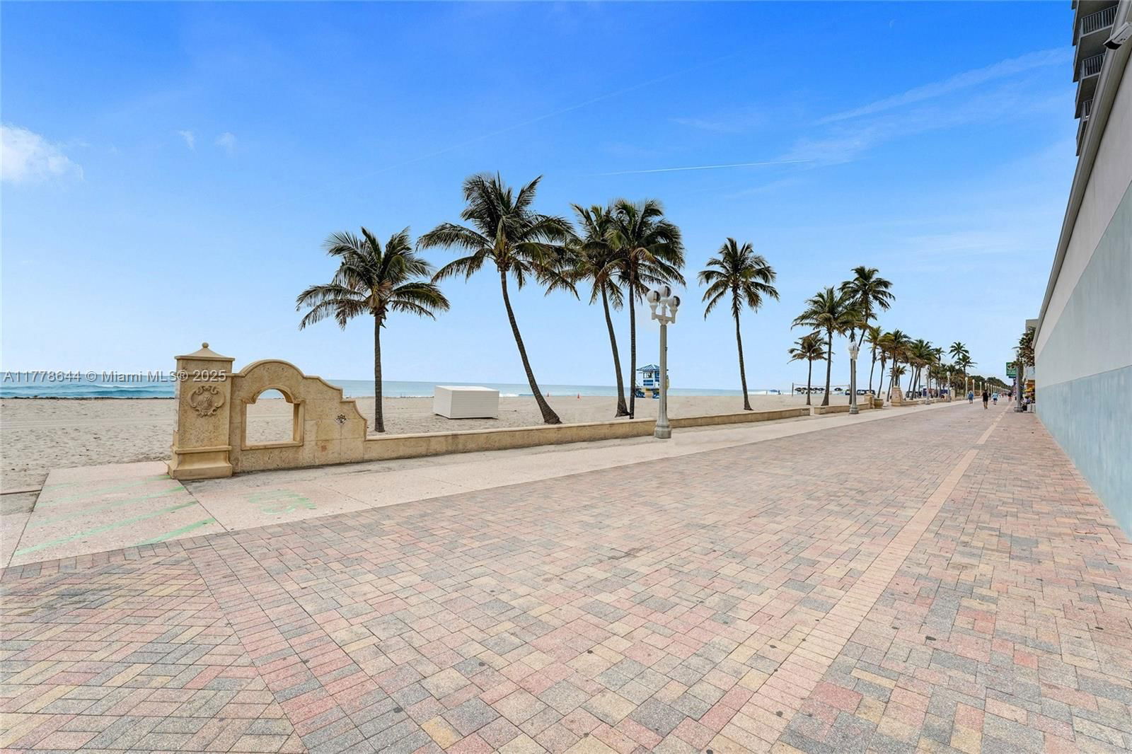 Real estate property located at 322 Taylor St #1D, Broward, President Co-op, Hollywood, FL