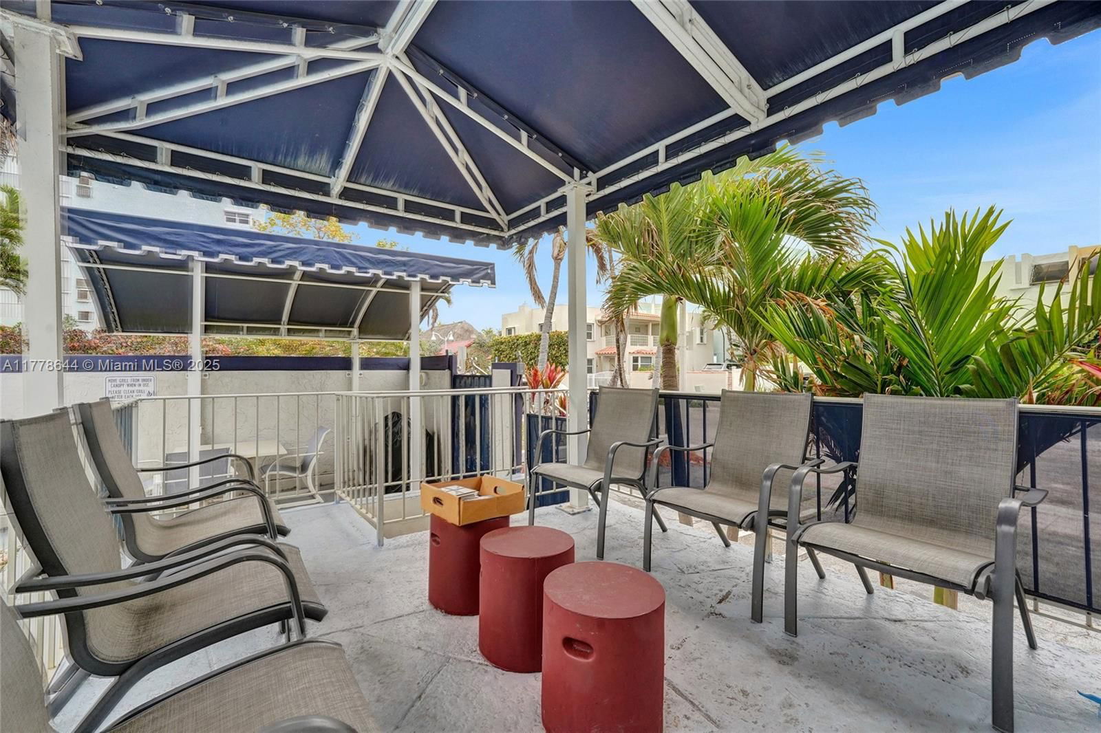 Real estate property located at 322 Taylor St #1D, Broward, President Co-op, Hollywood, FL