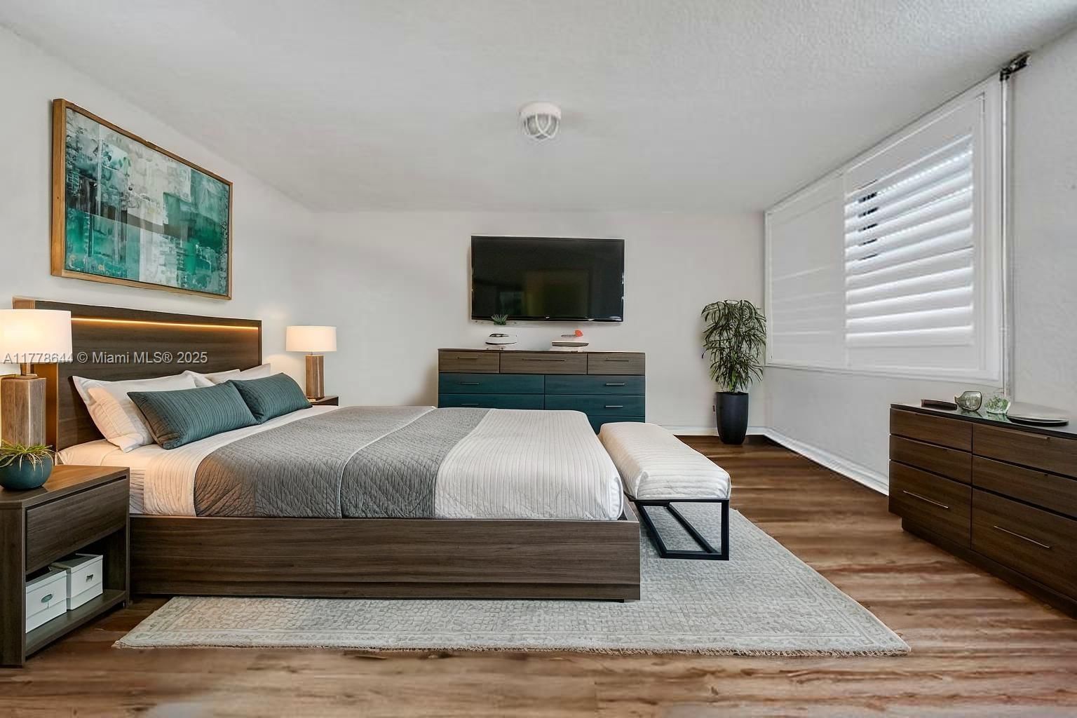 Real estate property located at 322 Taylor St #1D, Broward, President Co-op, Hollywood, FL