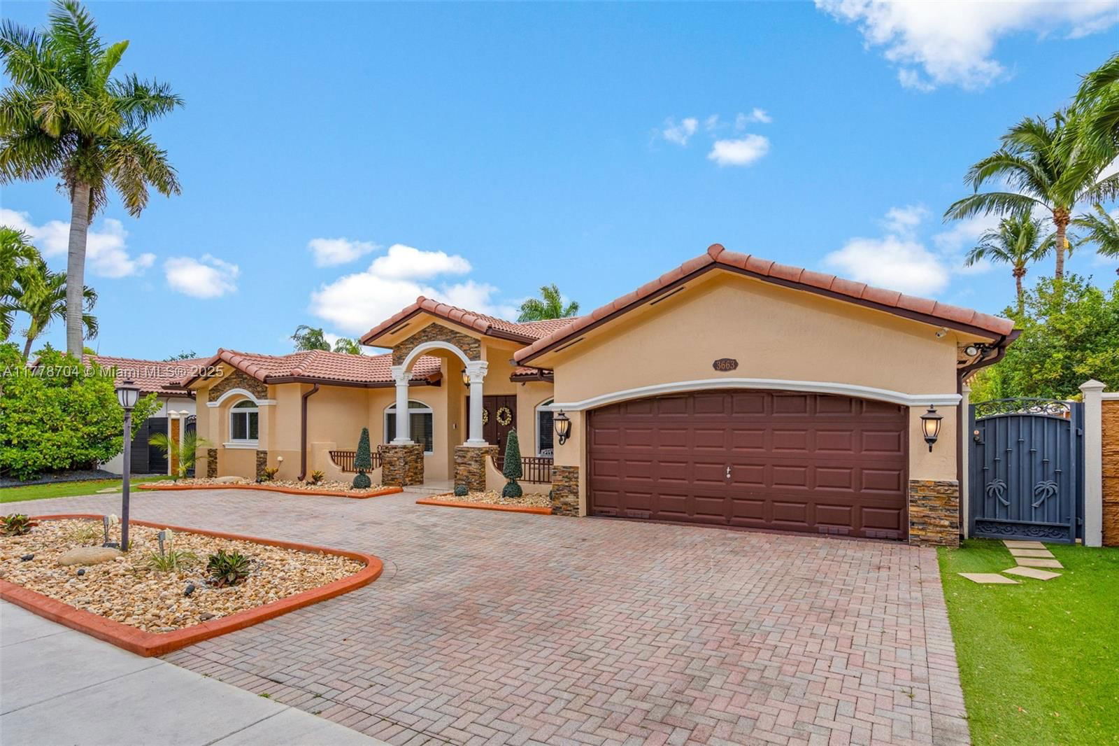 Real estate property located at 3663 150th Ct, Miami-dade, Kayla S Place, Miami, FL