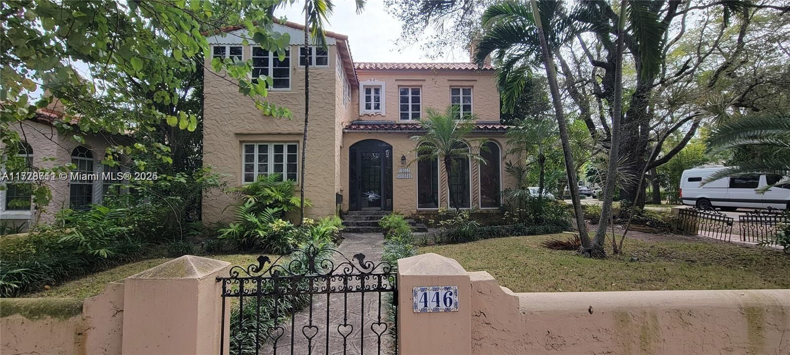 Real estate property located at 446 Navarre Ave, Miami-dade, Coral Gables Sec B, Coral Gables, FL