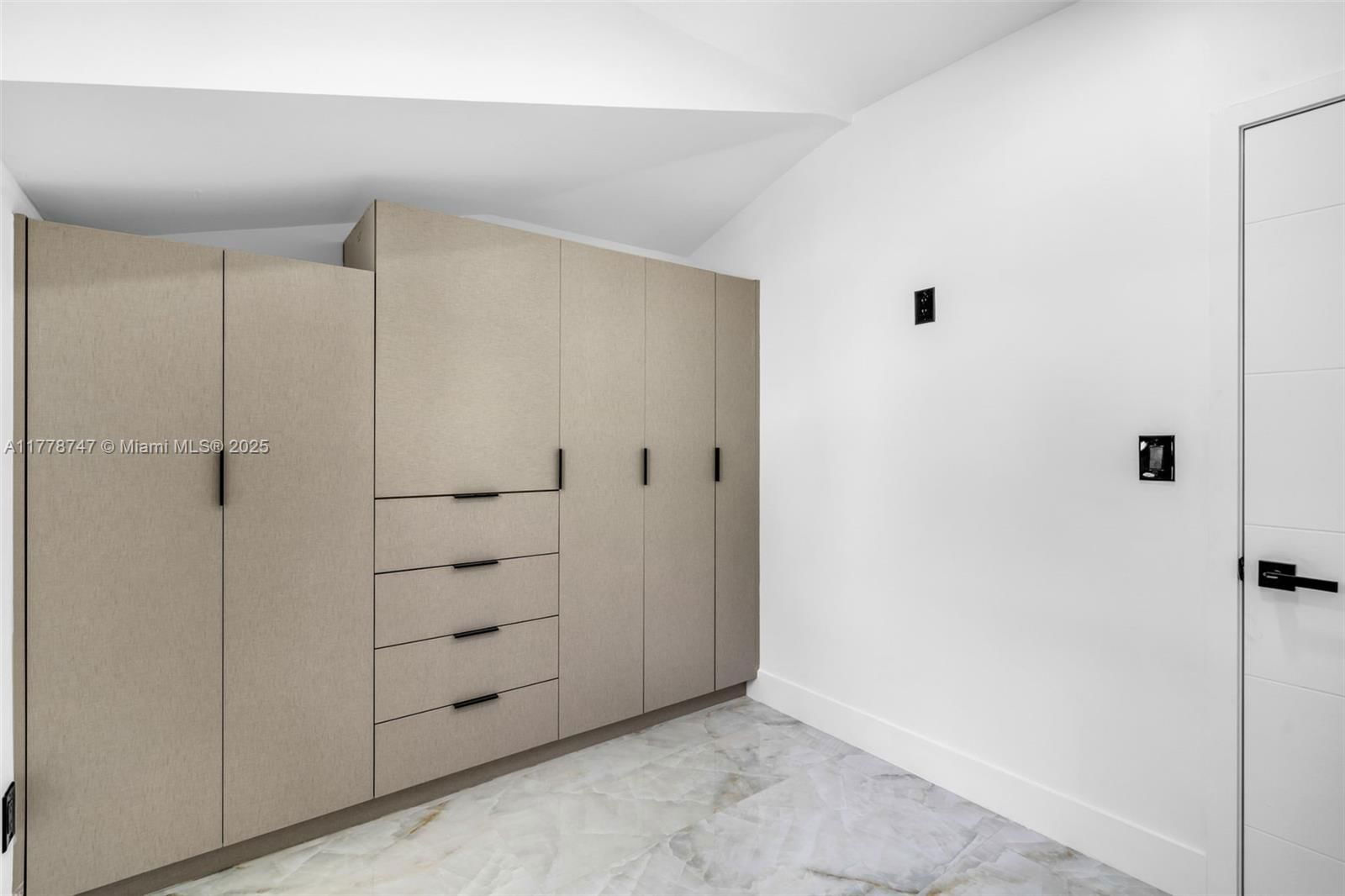 Real estate property located at 545 45th St, Miami-dade, Bay Vista Park Amd Pl, Miami, FL