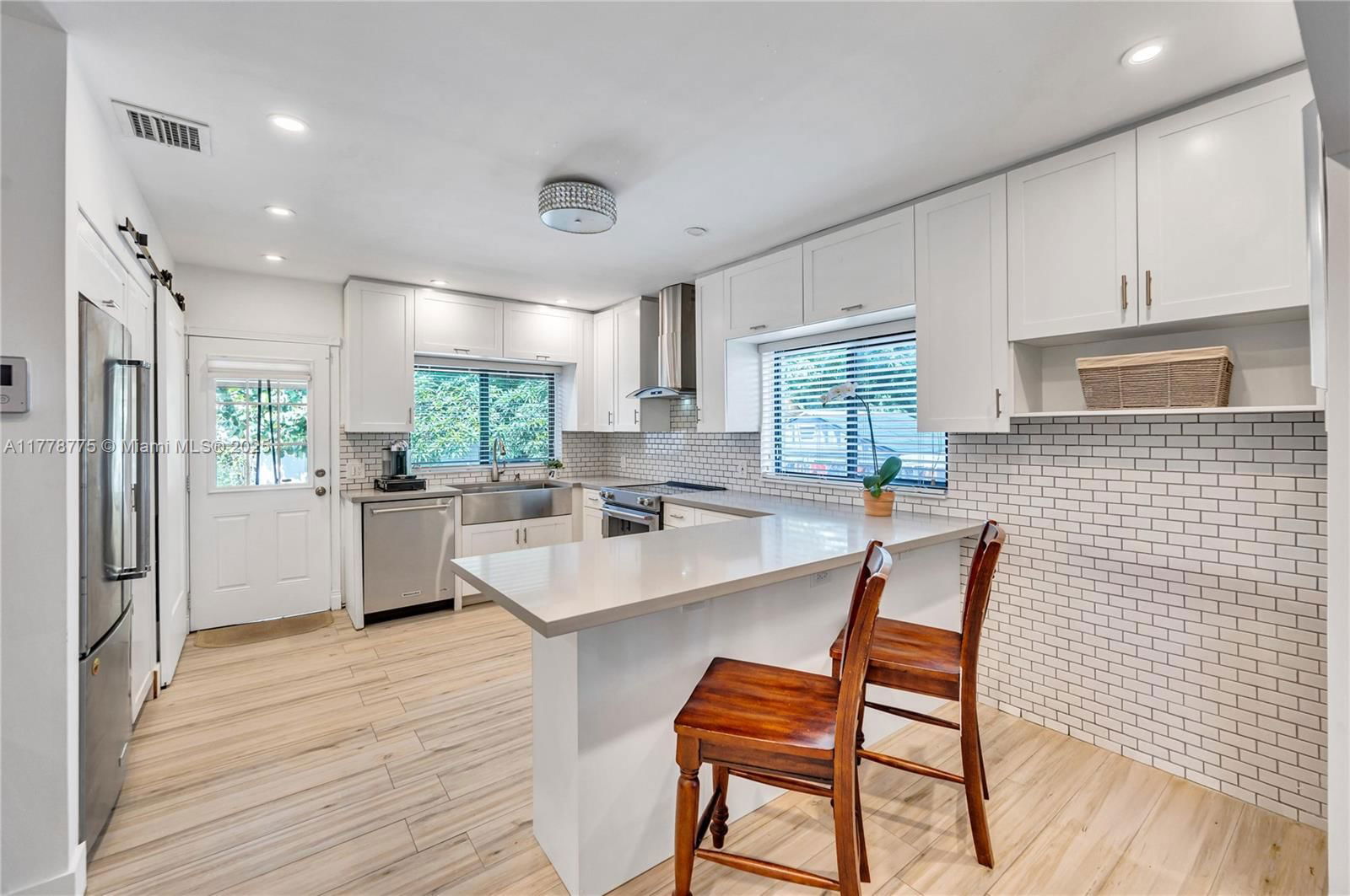 Real estate property located at 1115 16th Ave, Miami-dade, Shenandoah, Miami, FL