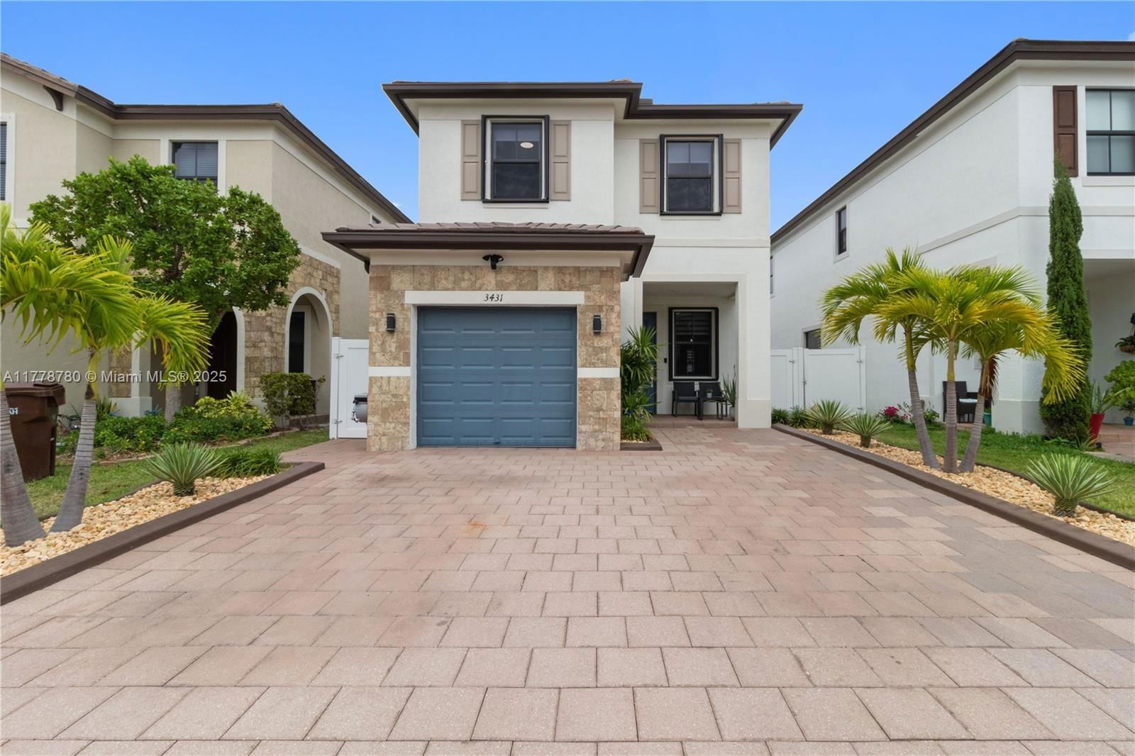 Real estate property located at 3431 109th Pl, Miami-dade, Aquabella North, Hialeah, FL