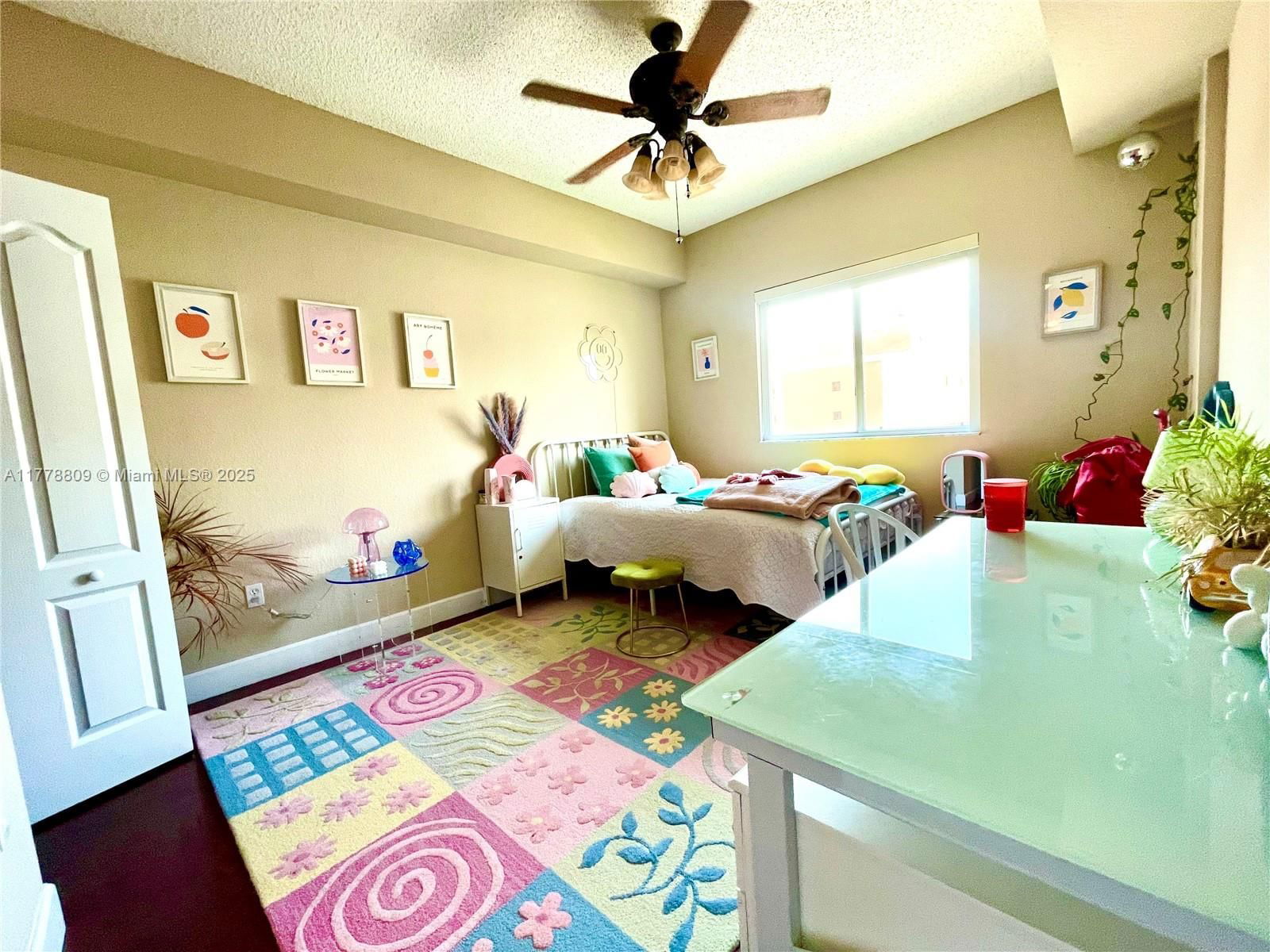 Real estate property located at 6001 70th St #429, Miami-dade, Valencia Condo, South Miami, FL