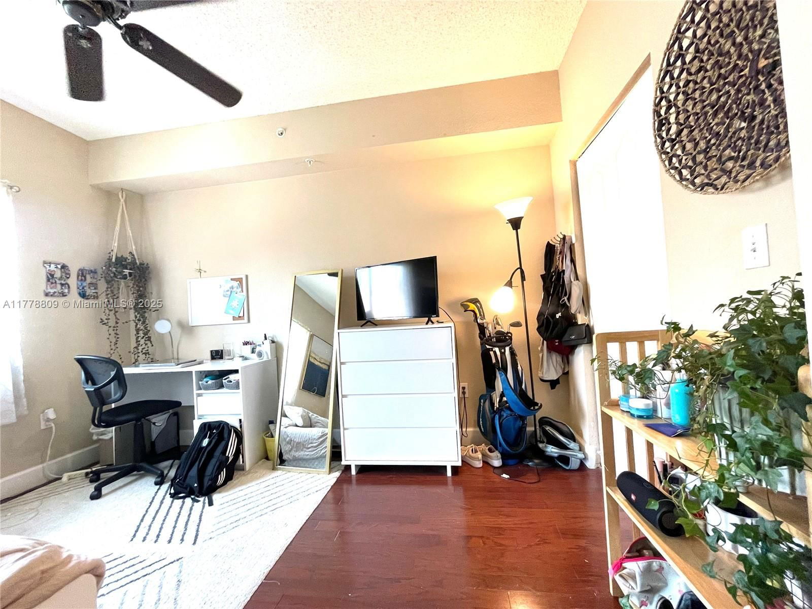 Real estate property located at 6001 70th St #429, Miami-dade, Valencia Condo, South Miami, FL