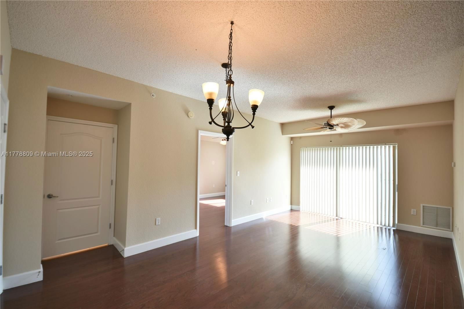 Real estate property located at 6001 70th St #429, Miami-dade, Valencia Condo, South Miami, FL