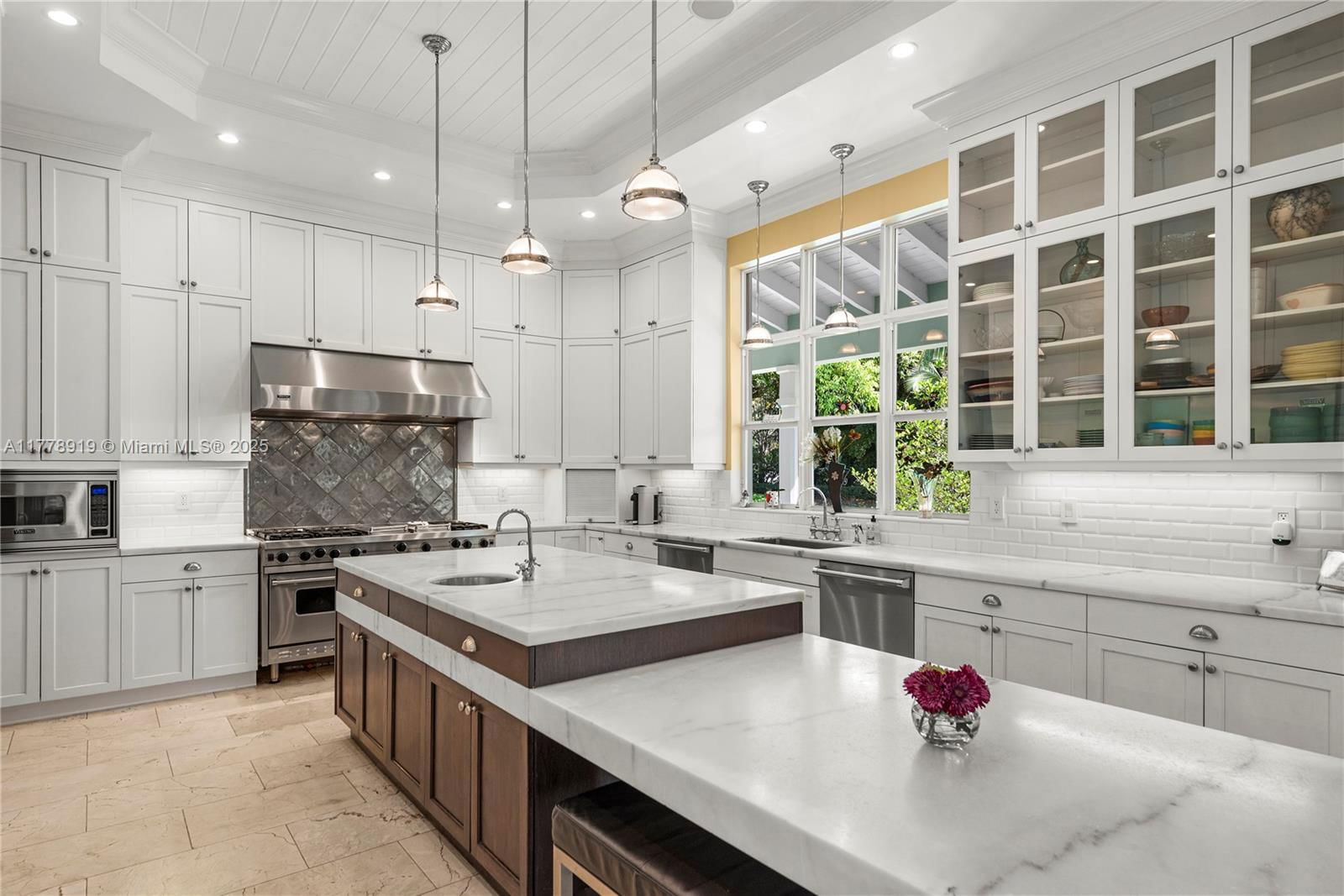 Real estate property located at 6900 115th St, Miami-dade, Oakridge Estates Sec 2, Pinecrest, FL