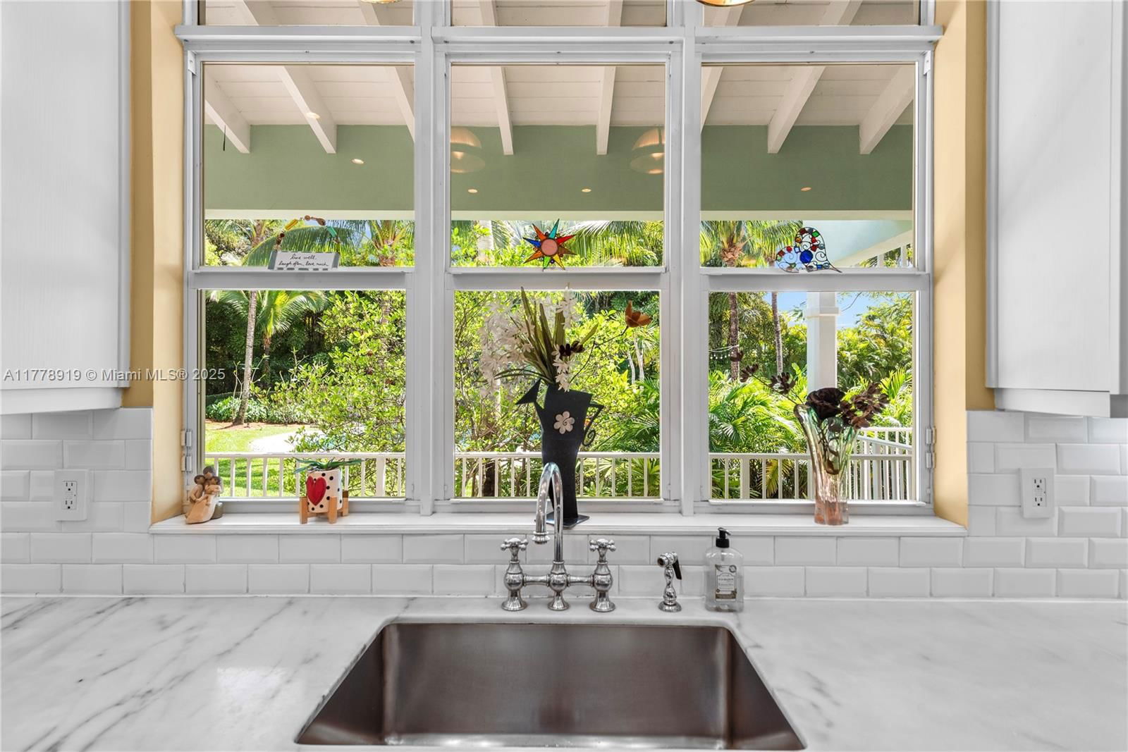 Real estate property located at 6900 115th St, Miami-dade, Oakridge Estates Sec 2, Pinecrest, FL