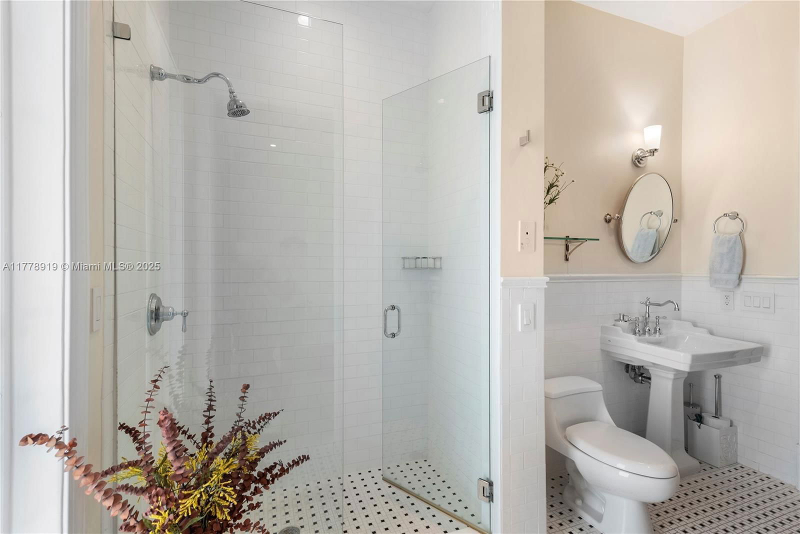 Real estate property located at 6900 115th St, Miami-dade, Oakridge Estates Sec 2, Pinecrest, FL