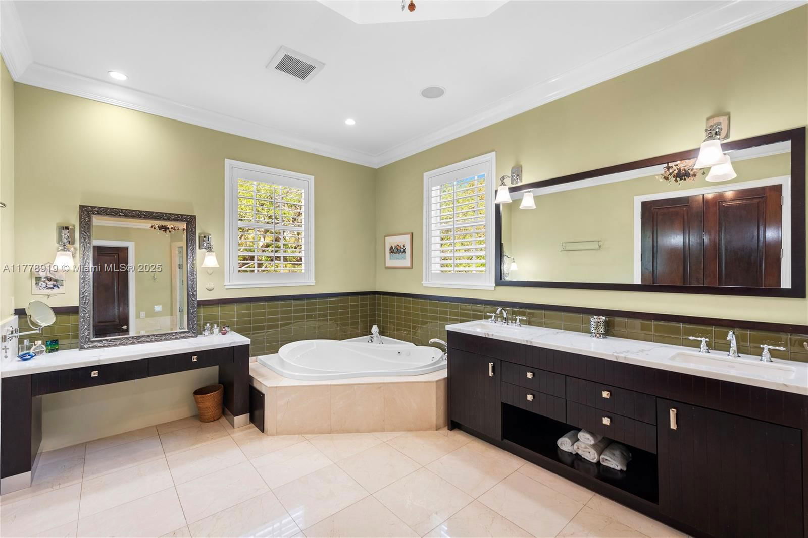 Real estate property located at 6900 115th St, Miami-dade, Oakridge Estates Sec 2, Pinecrest, FL