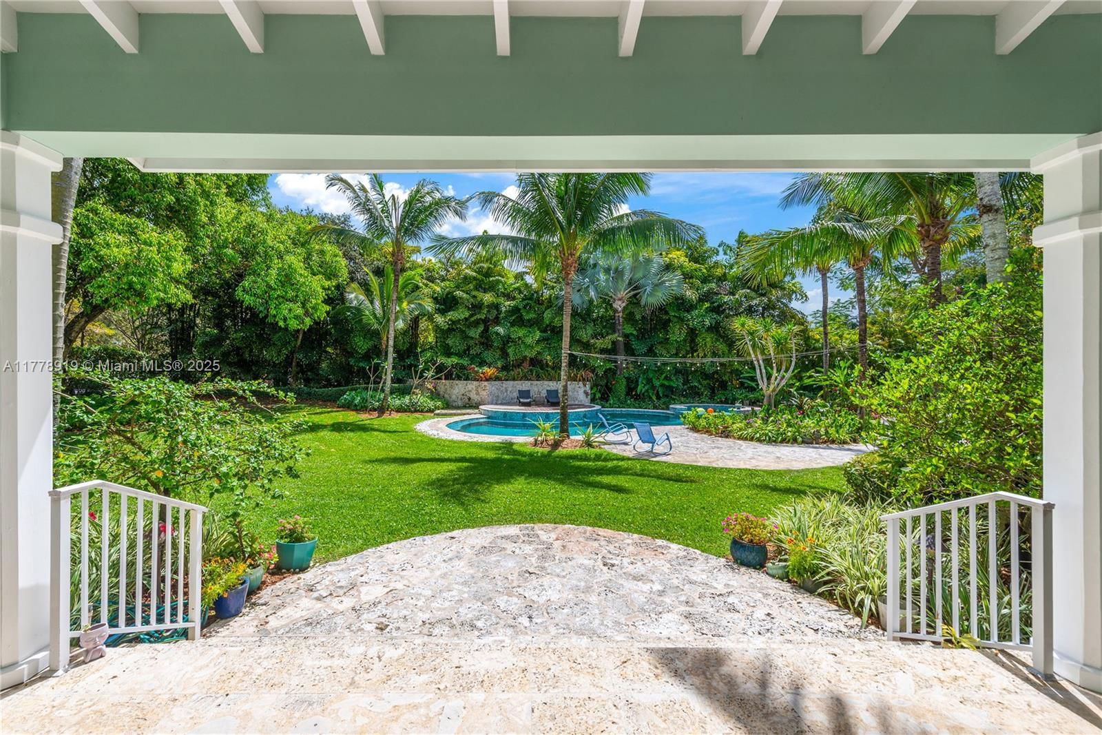 Real estate property located at 6900 115th St, Miami-dade, Oakridge Estates Sec 2, Pinecrest, FL