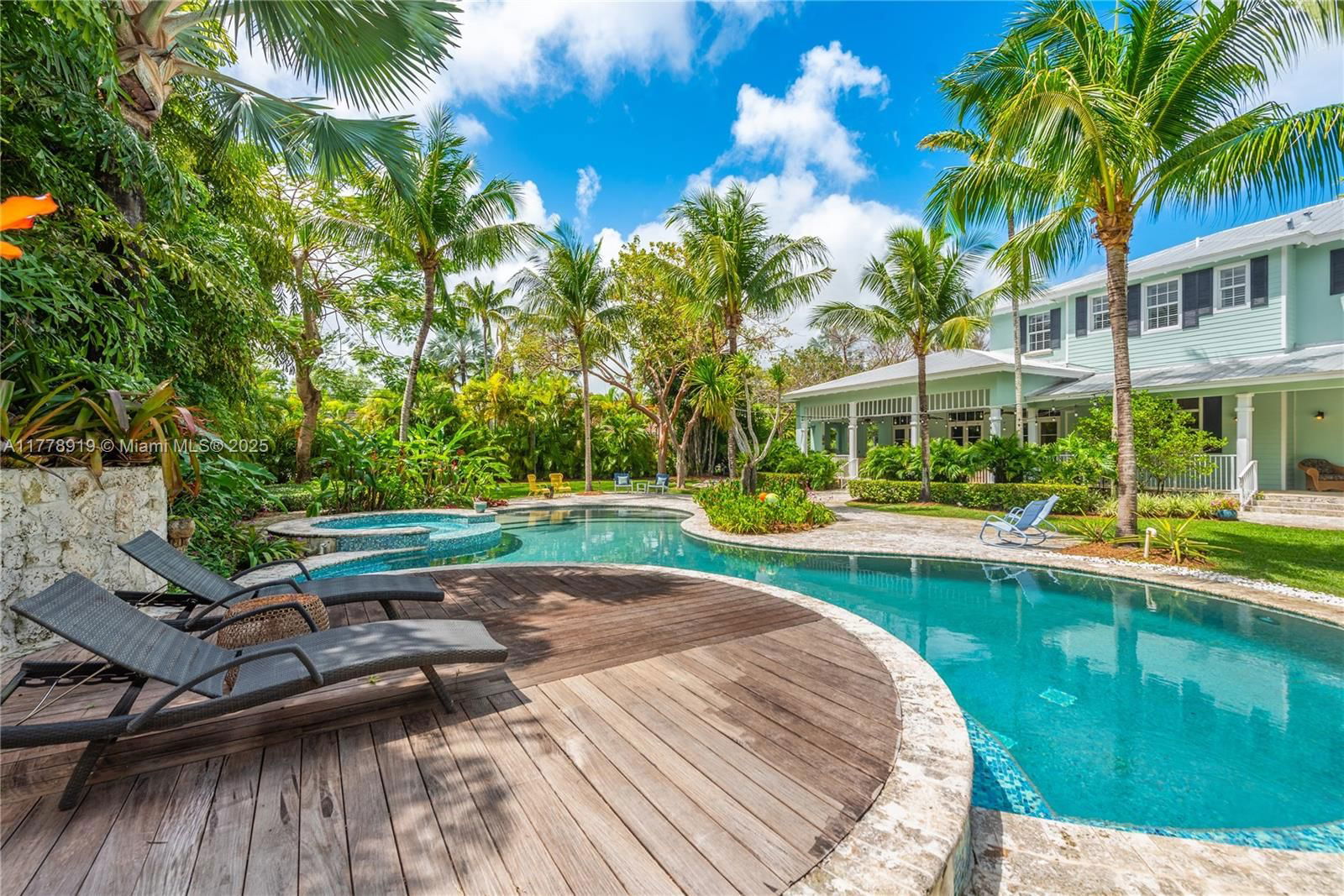 Real estate property located at 6900 115th St, Miami-dade, Oakridge Estates Sec 2, Pinecrest, FL