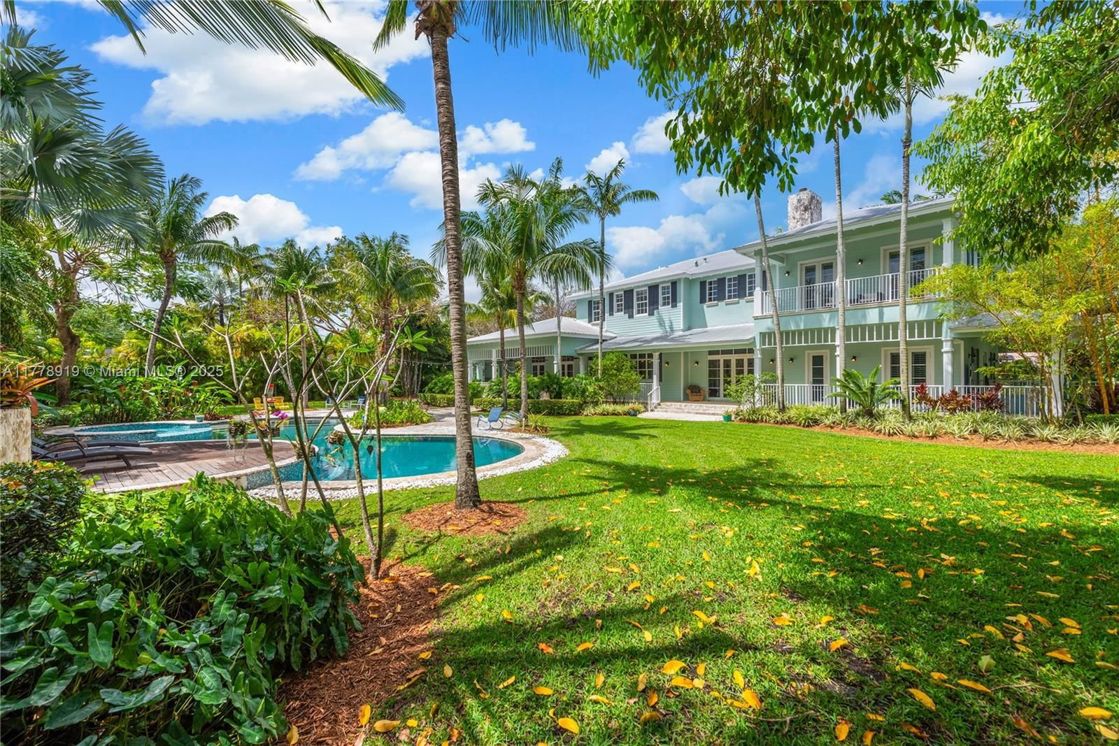 Real estate property located at 6900 115th St, Miami-dade, Oakridge Estates Sec 2, Pinecrest, FL