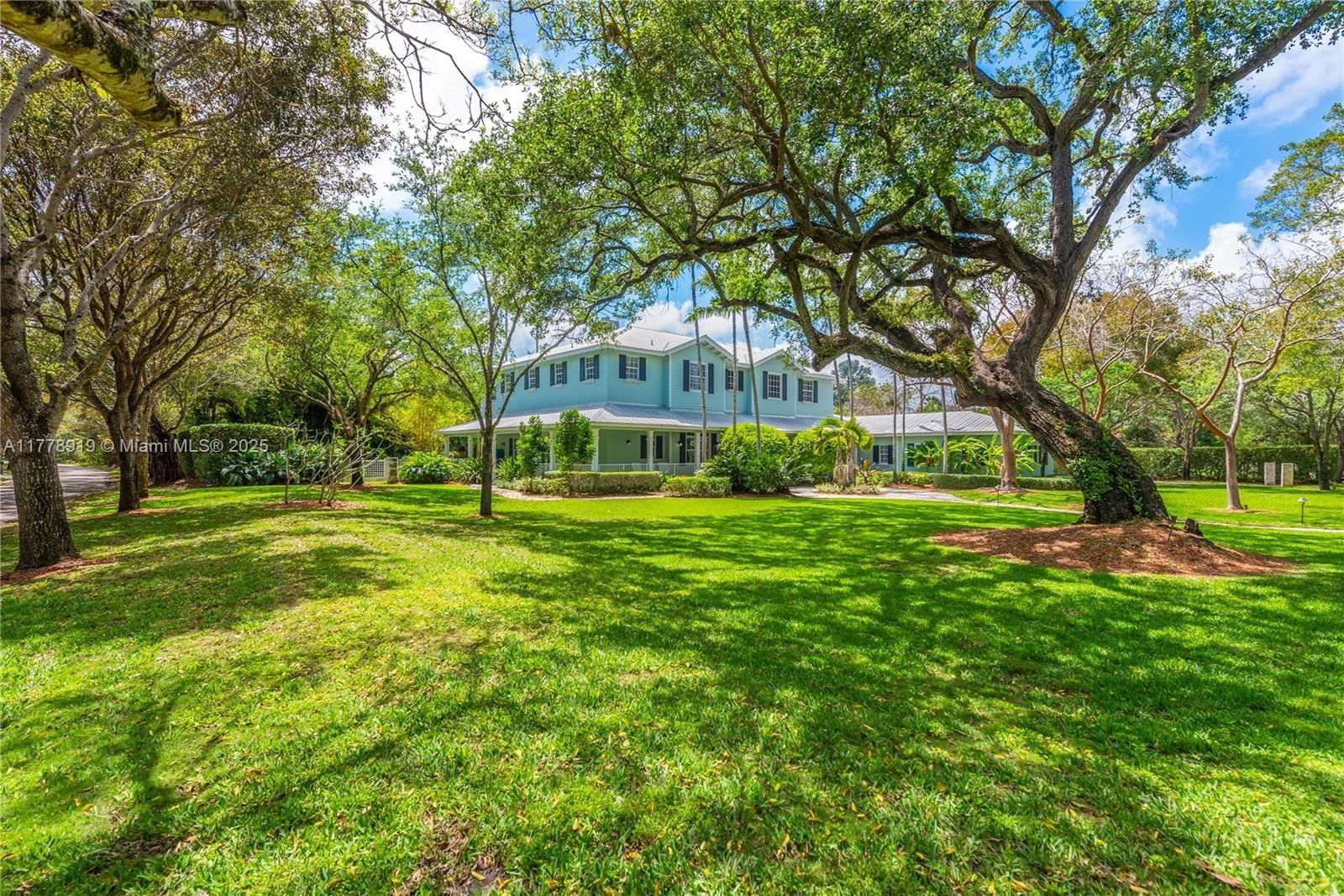 Real estate property located at 6900 115th St, Miami-dade, Oakridge Estates Sec 2, Pinecrest, FL