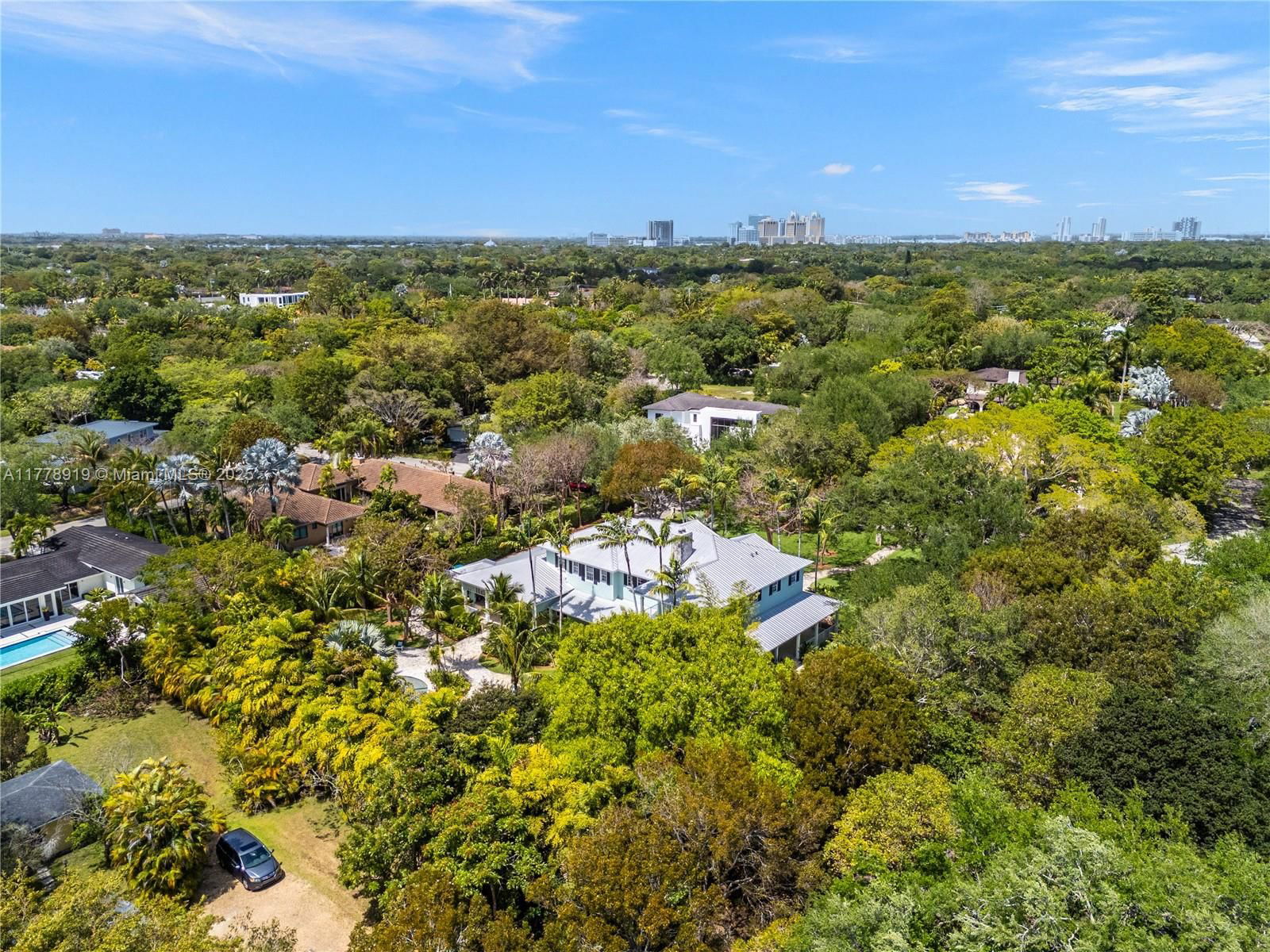 Real estate property located at 6900 115th St, Miami-dade, Oakridge Estates Sec 2, Pinecrest, FL