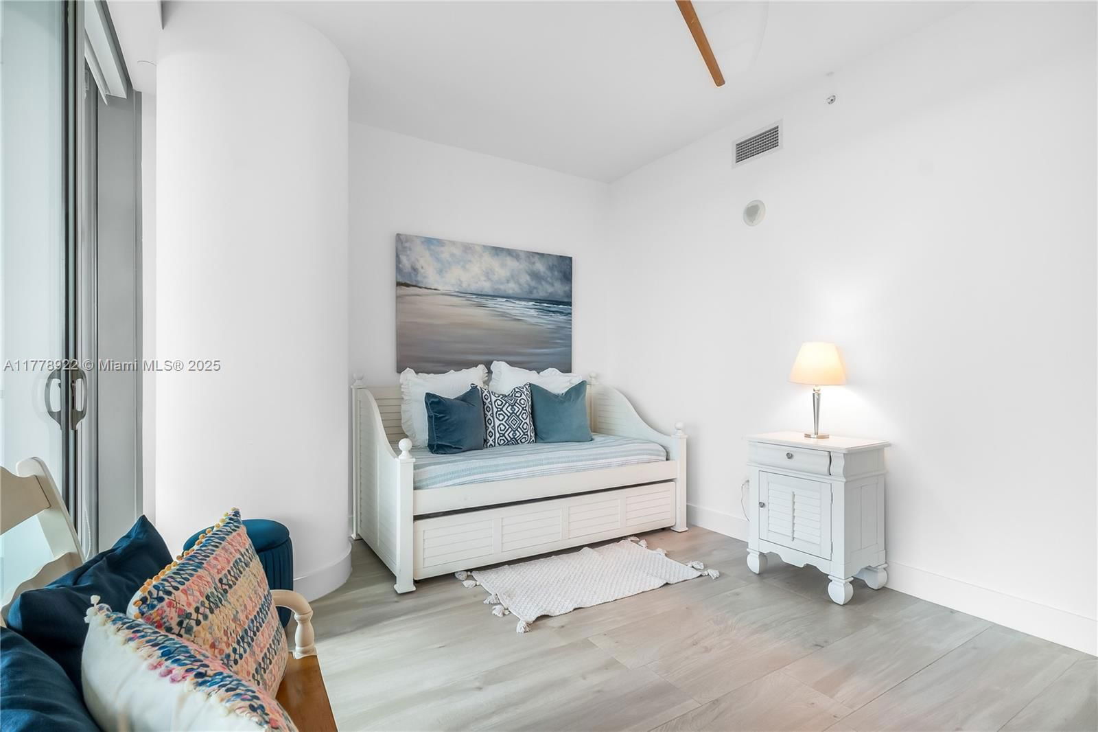 Real estate property located at 10201 Collins Ave #1205, Miami-dade, Oceana Bal Harbour Condo, Bal Harbour, FL