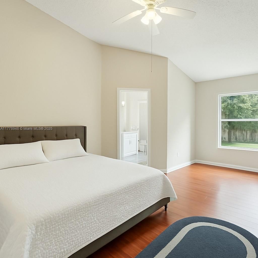 Real estate property located at 711 Holly St, Broward, North Lauderdale Division, North Lauderdale, FL