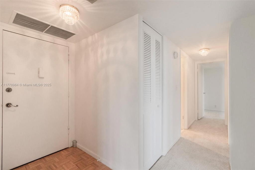 Real estate property located at 2500 48th Ln #802, Broward, Country Club Towers Condo, Fort Lauderdale, FL