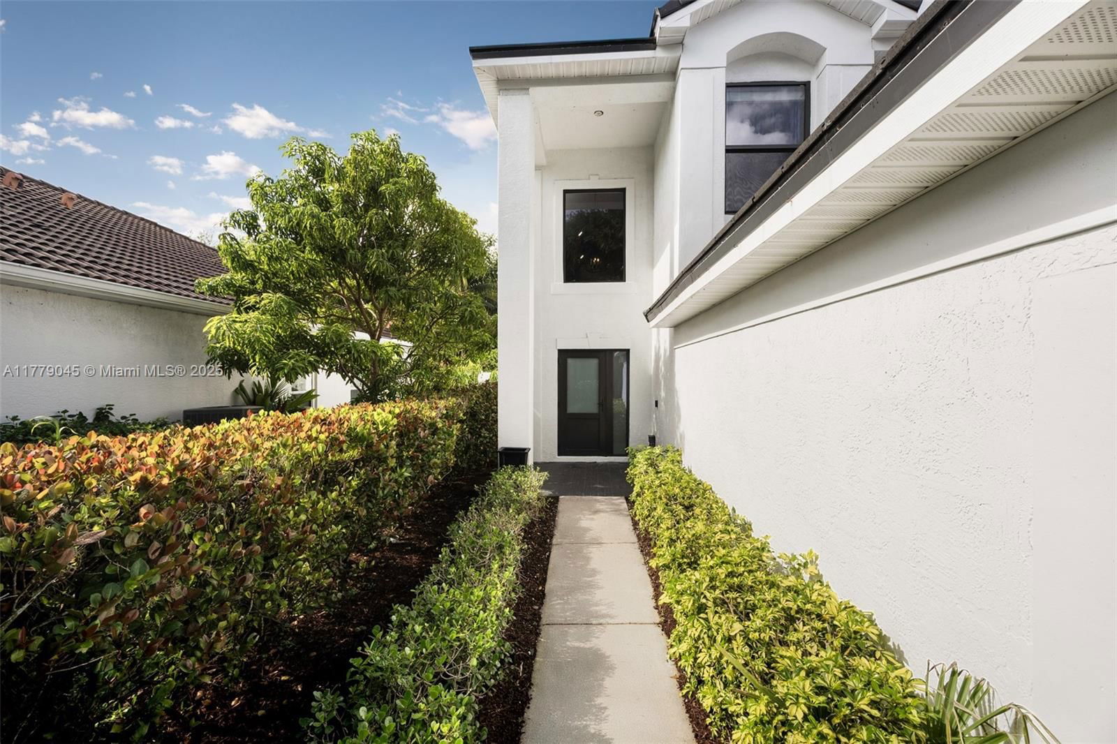 Real estate property located at 1230 Delray Lakes Dr, Palm Beach, Delray Lakes, Delray Beach, FL