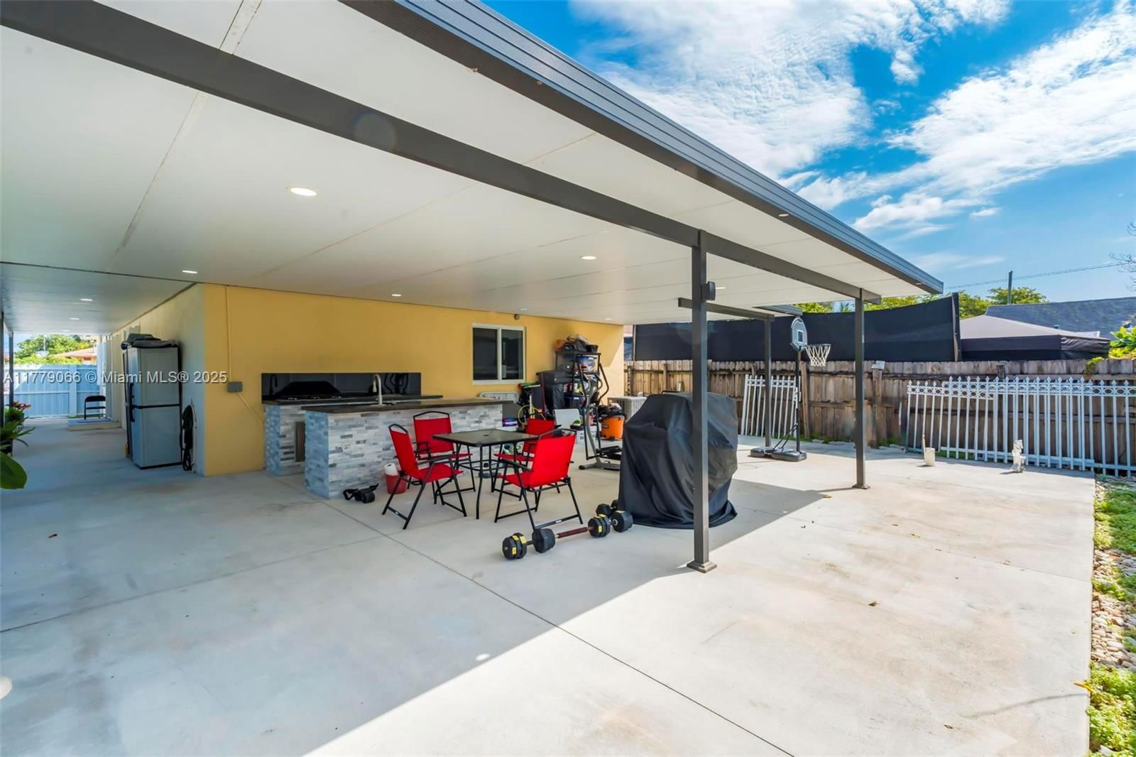 Real estate property located at 2326 56th St, Miami-dade, High Ridge Park, Miami, FL