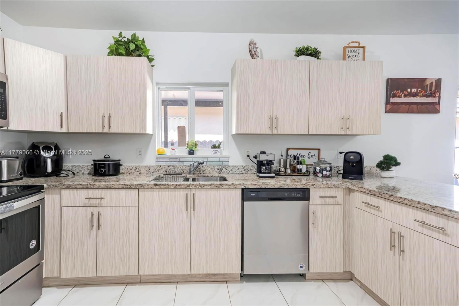 Real estate property located at 2326 56th St, Miami-dade, High Ridge Park, Miami, FL