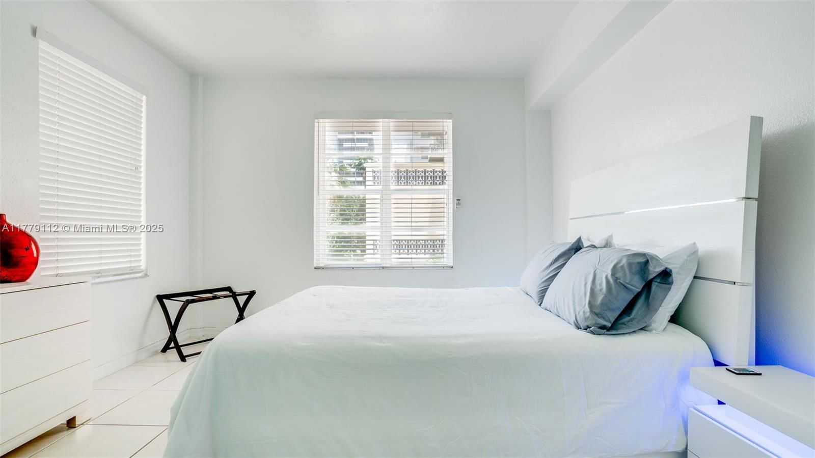 Real estate property located at 3030 Collins Ave #2F, Miami-dade, The Madison Condo, Miami Beach, FL