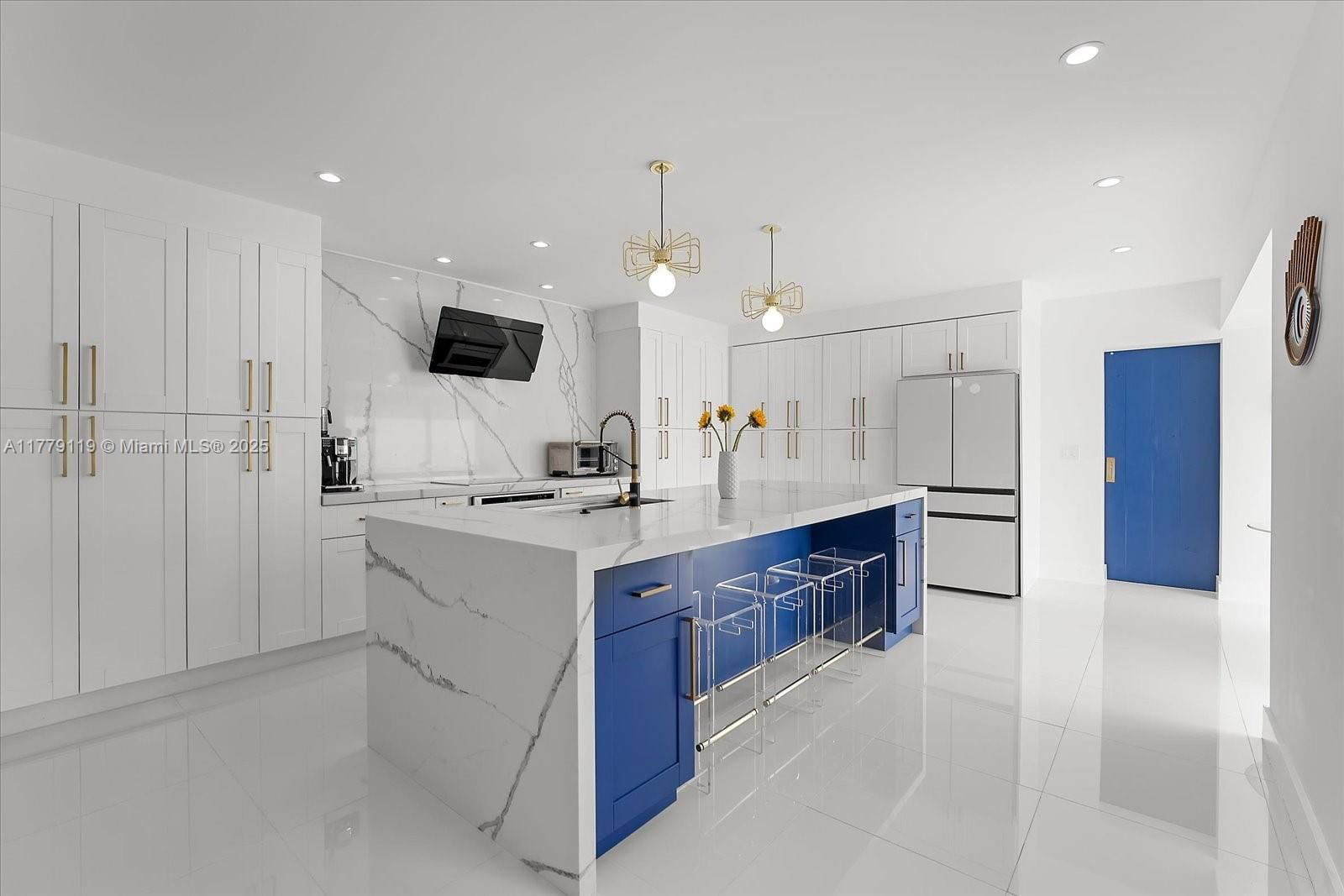 Real estate property located at 22818 El Dorado Dr, Palm Beach, El Dorado Court, Boca Raton, FL