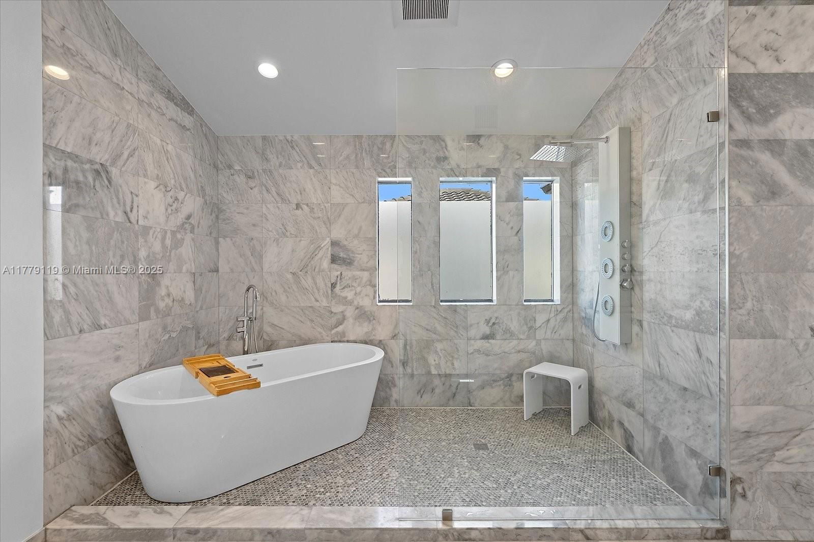 Real estate property located at 22818 El Dorado Dr, Palm Beach, El Dorado Court, Boca Raton, FL