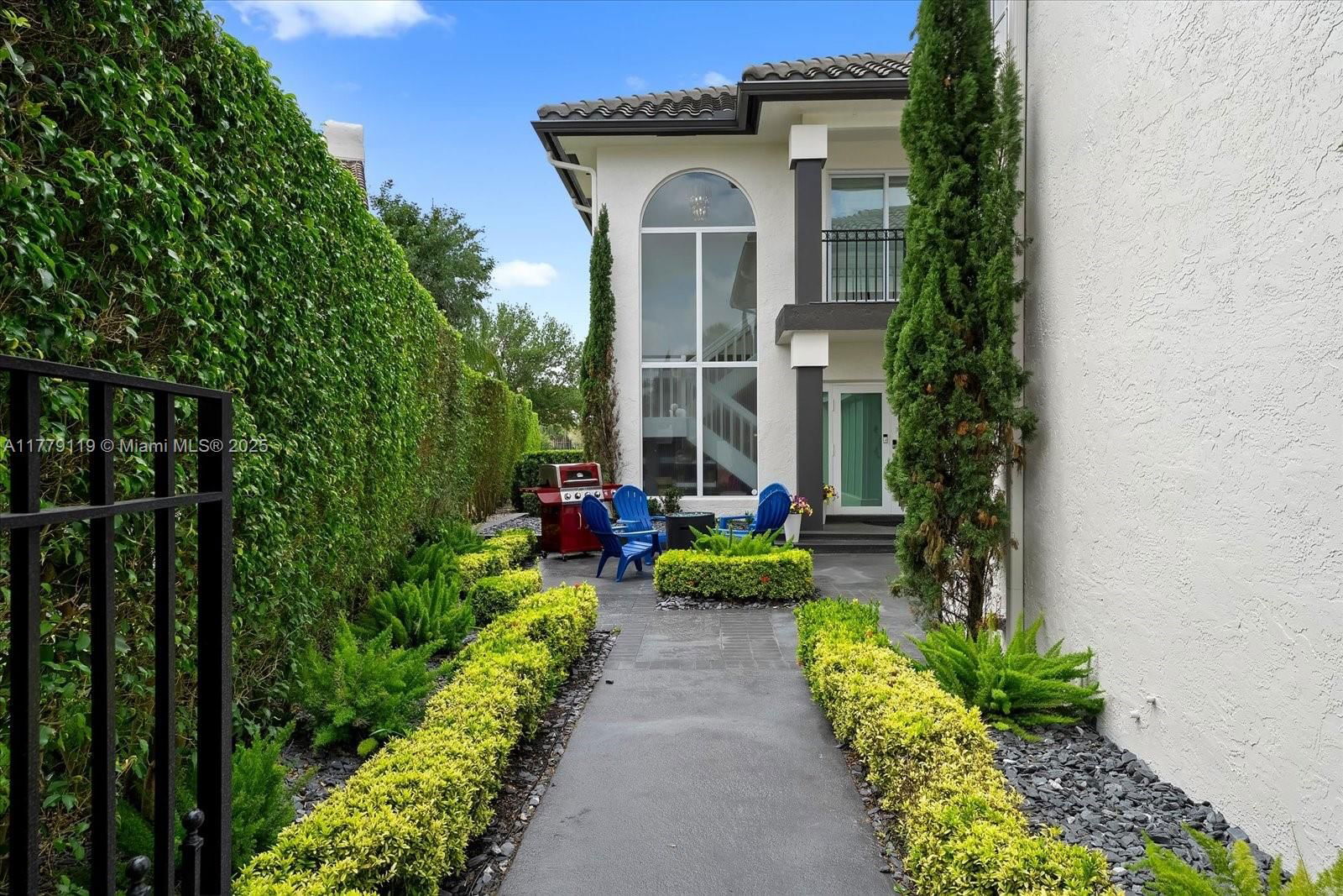 Real estate property located at 22818 El Dorado Dr, Palm Beach, El Dorado Court, Boca Raton, FL