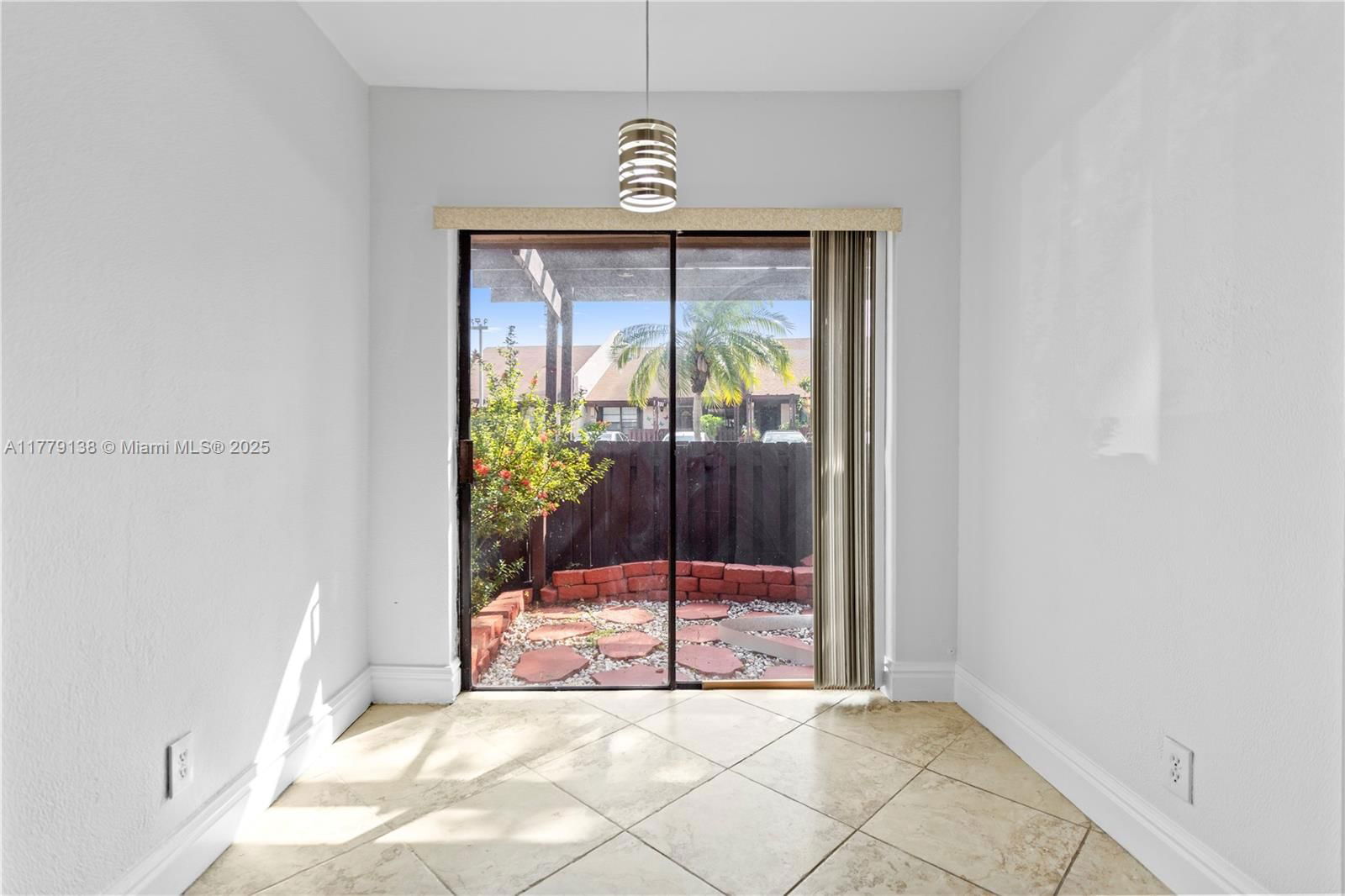 Real estate property located at 8336 37th Pl #8336, Broward, Mapleleaf Patio Villas At, Sunrise, FL