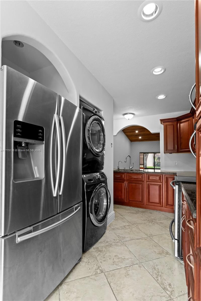 Real estate property located at 8336 37th Pl #8336, Broward, Mapleleaf Patio Villas At, Sunrise, FL
