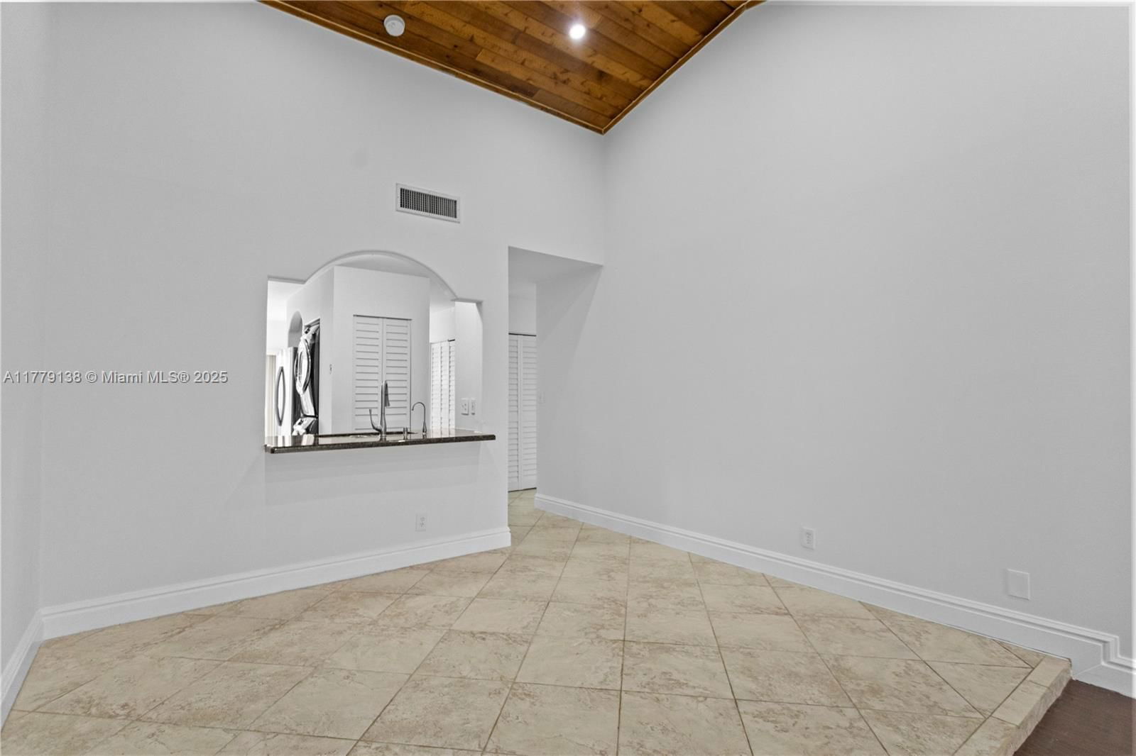 Real estate property located at 8336 37th Pl #8336, Broward, Mapleleaf Patio Villas At, Sunrise, FL