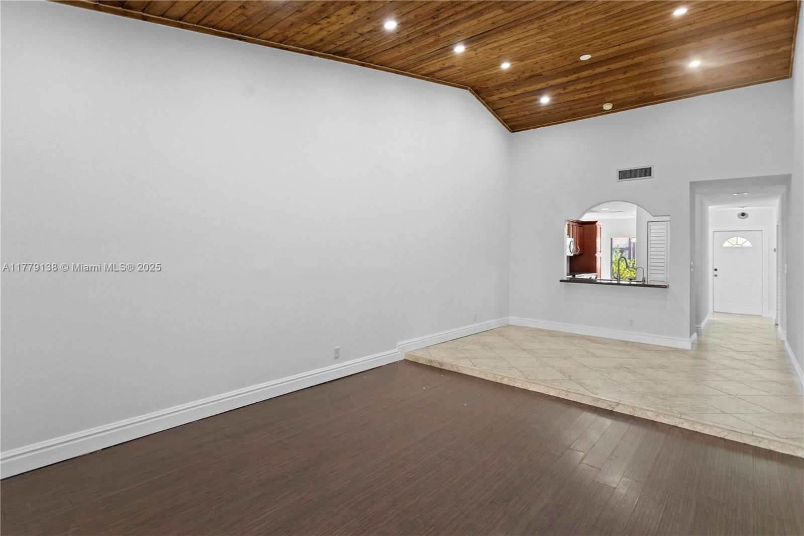 Real estate property located at 8336 37th Pl #8336, Broward, Mapleleaf Patio Villas At, Sunrise, FL